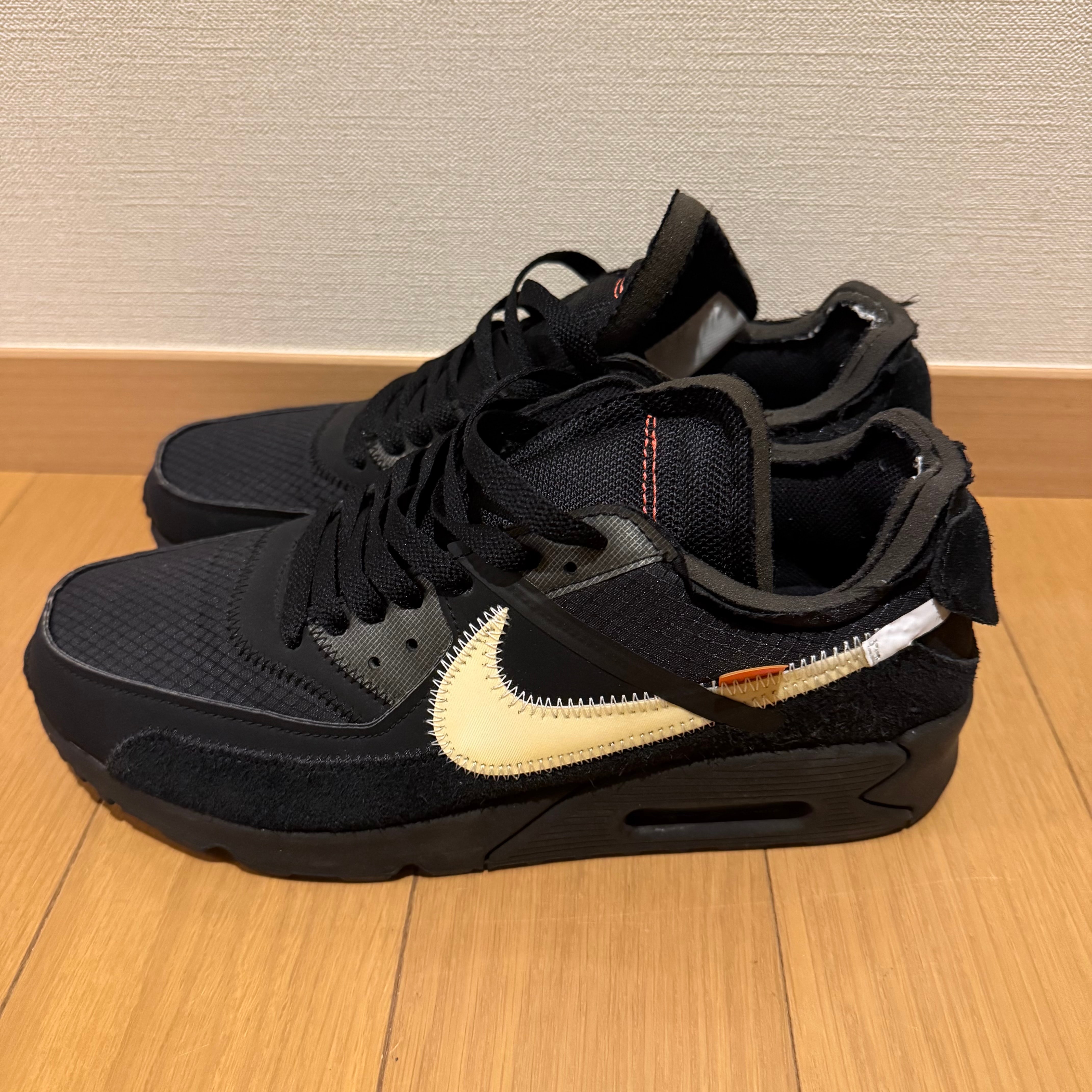 オフホワイト × ナイキ エアマックス90 "ブラック/ブラック-コーン-ホワイト"