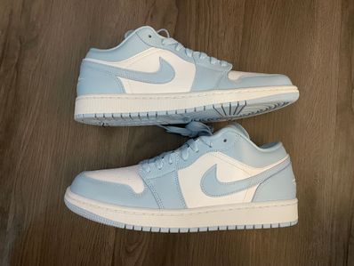 Nike Women's Air Jordan 1 Low "Aluminum"