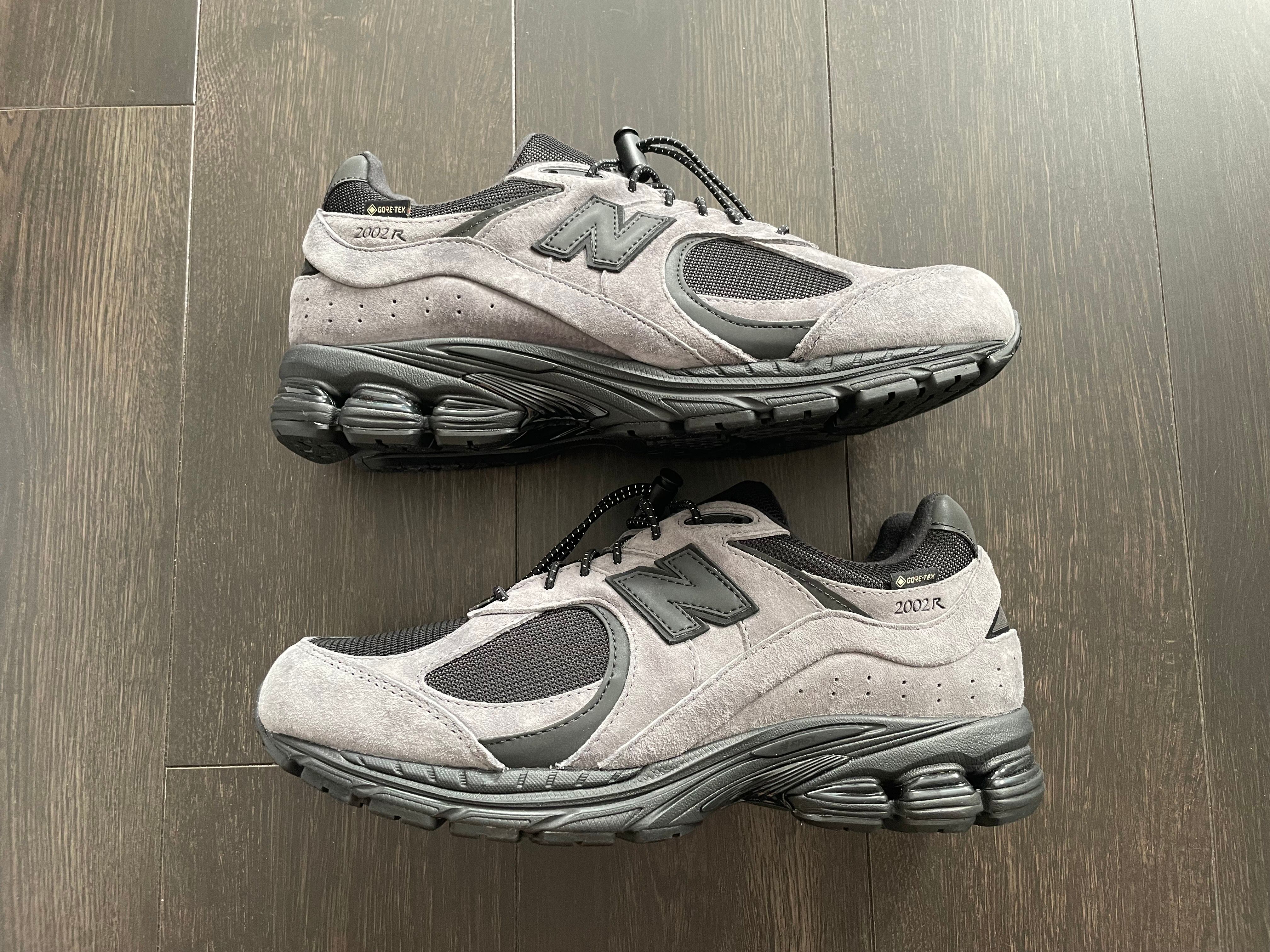 JJJJound × New Balance 2002R GORE-TEX "Charcoal" M2002RXZ