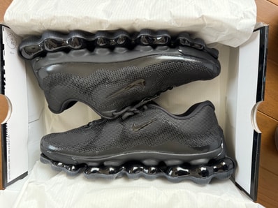 Nike Air Liquid Max "Triple Black"