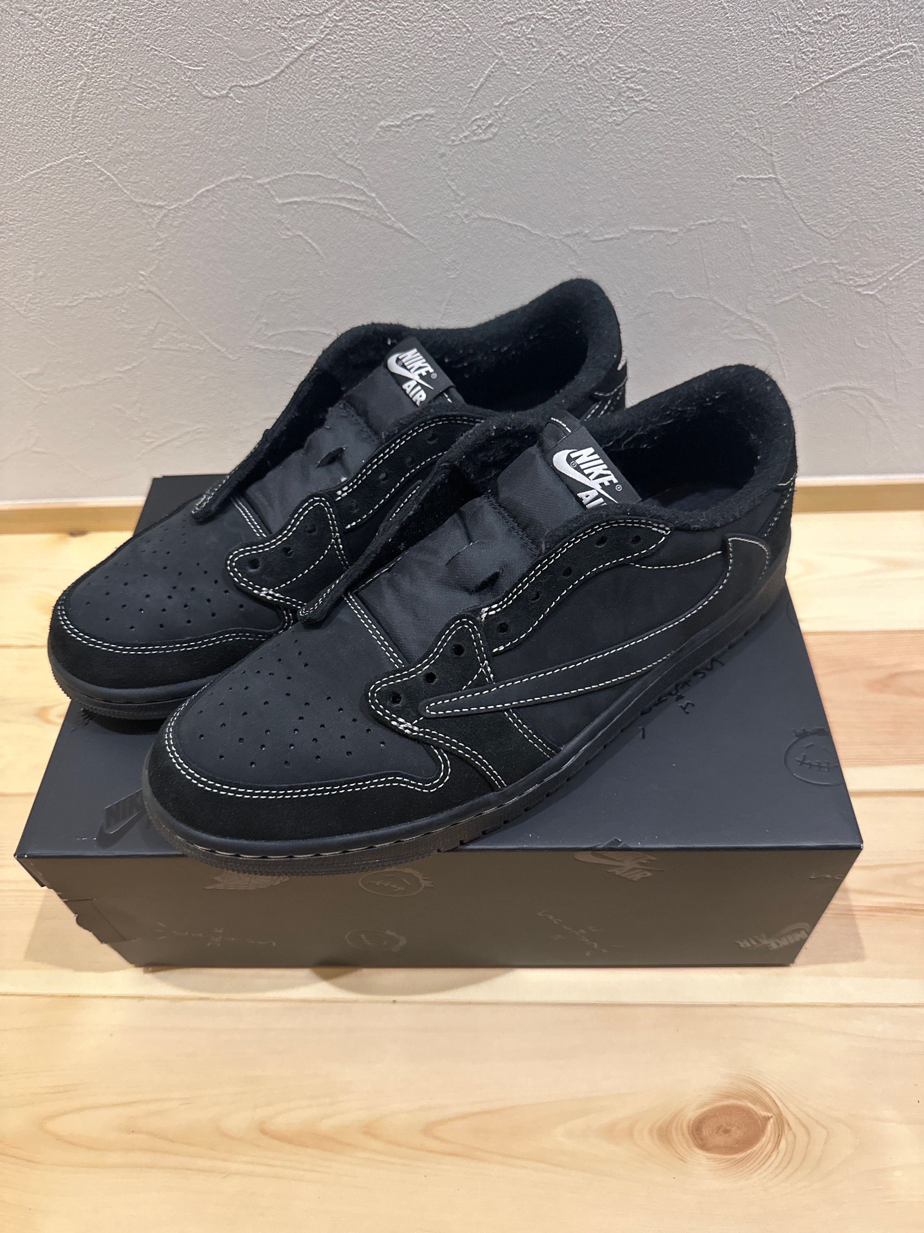 Travis Scott × Nike Air Jordan 1 Low OG SP "Black Phantom"
