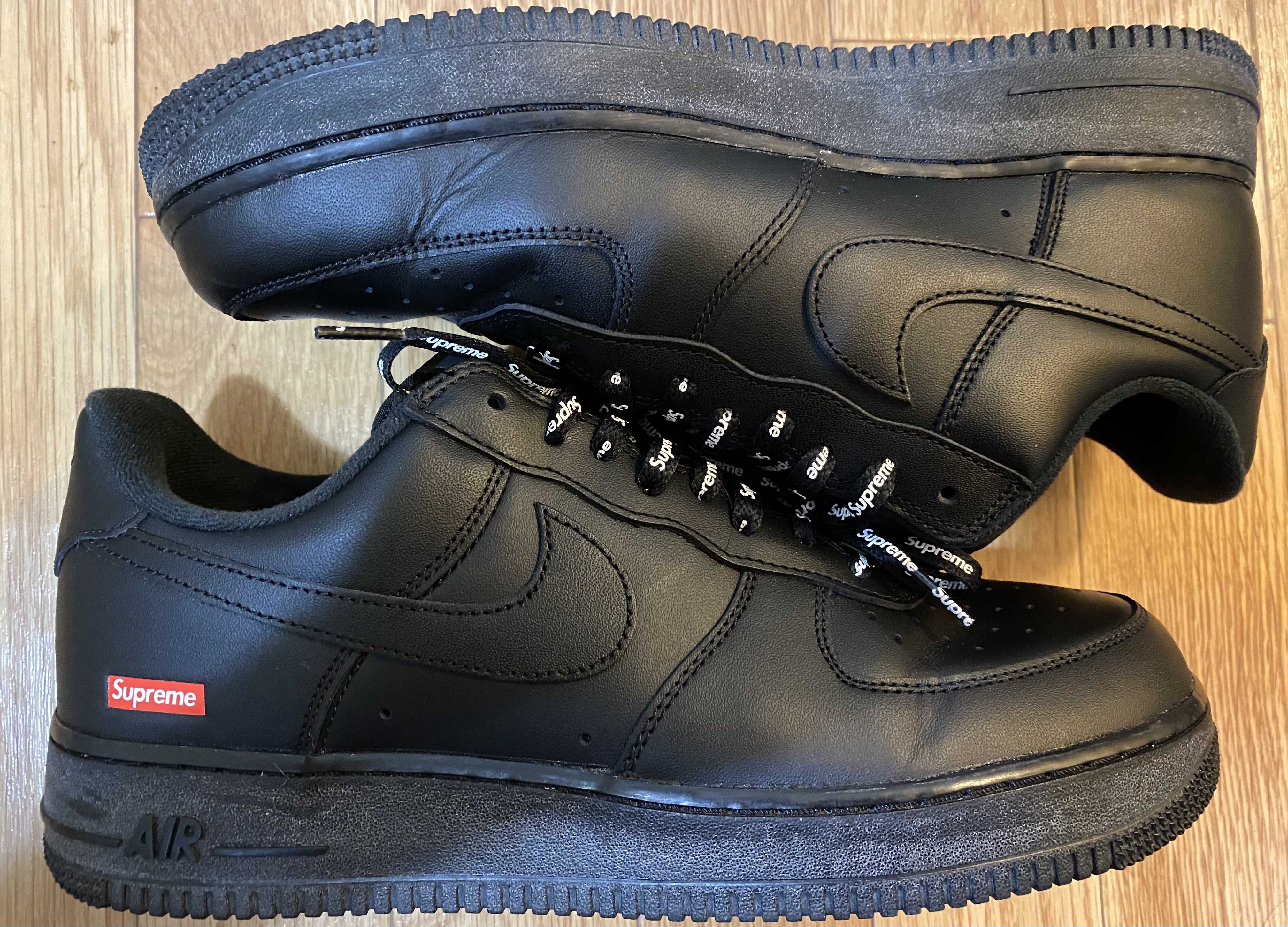 Supreme × Nike Air Force 1 Low "Black"