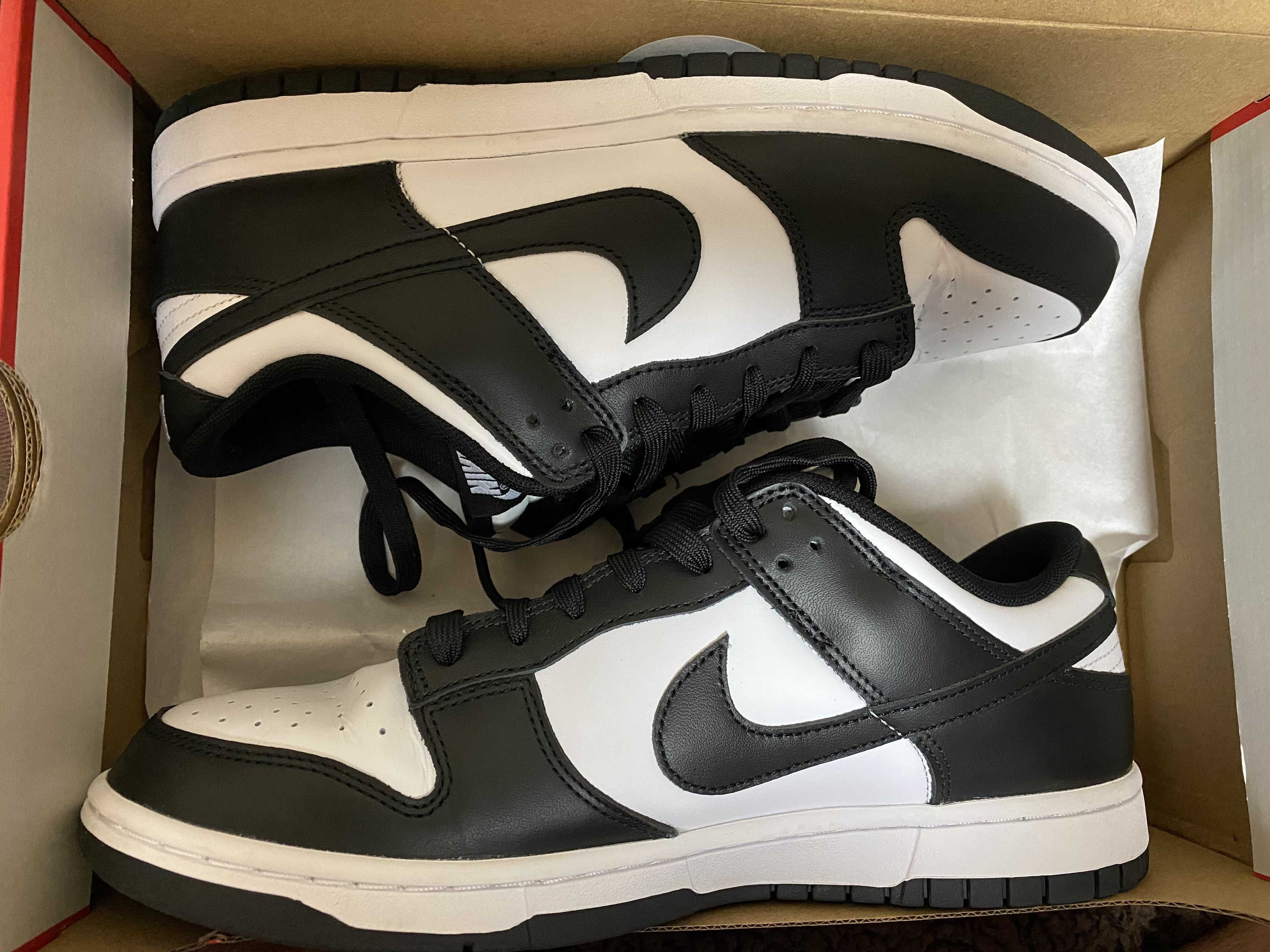 Nike Dunk Low Retro "Panda/White/Black"