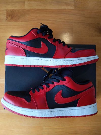 Nike Air Jordan 1 Low "Varsity Red"