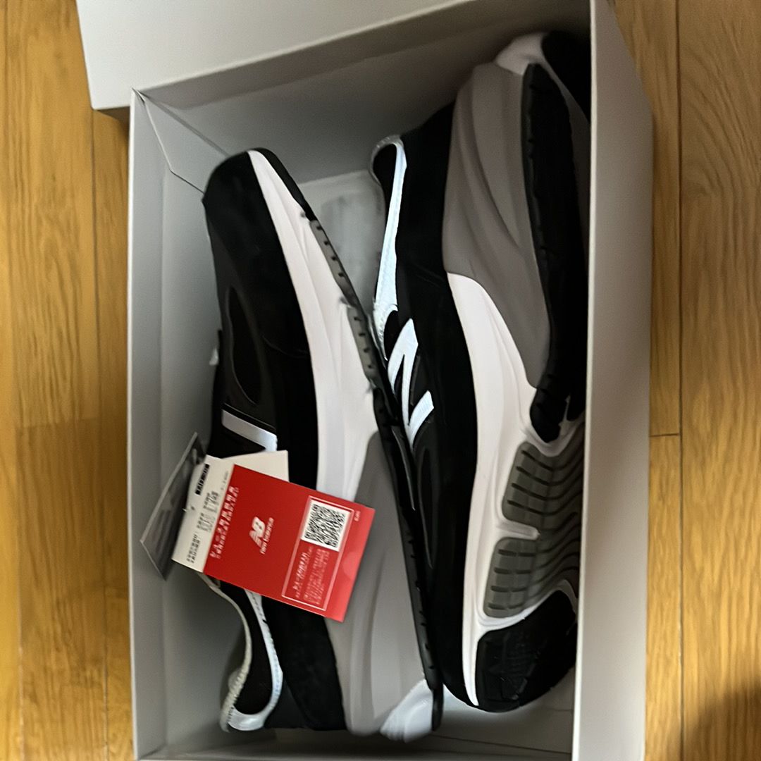 New Balance 990V6 "Black" (Heel NB Logo)