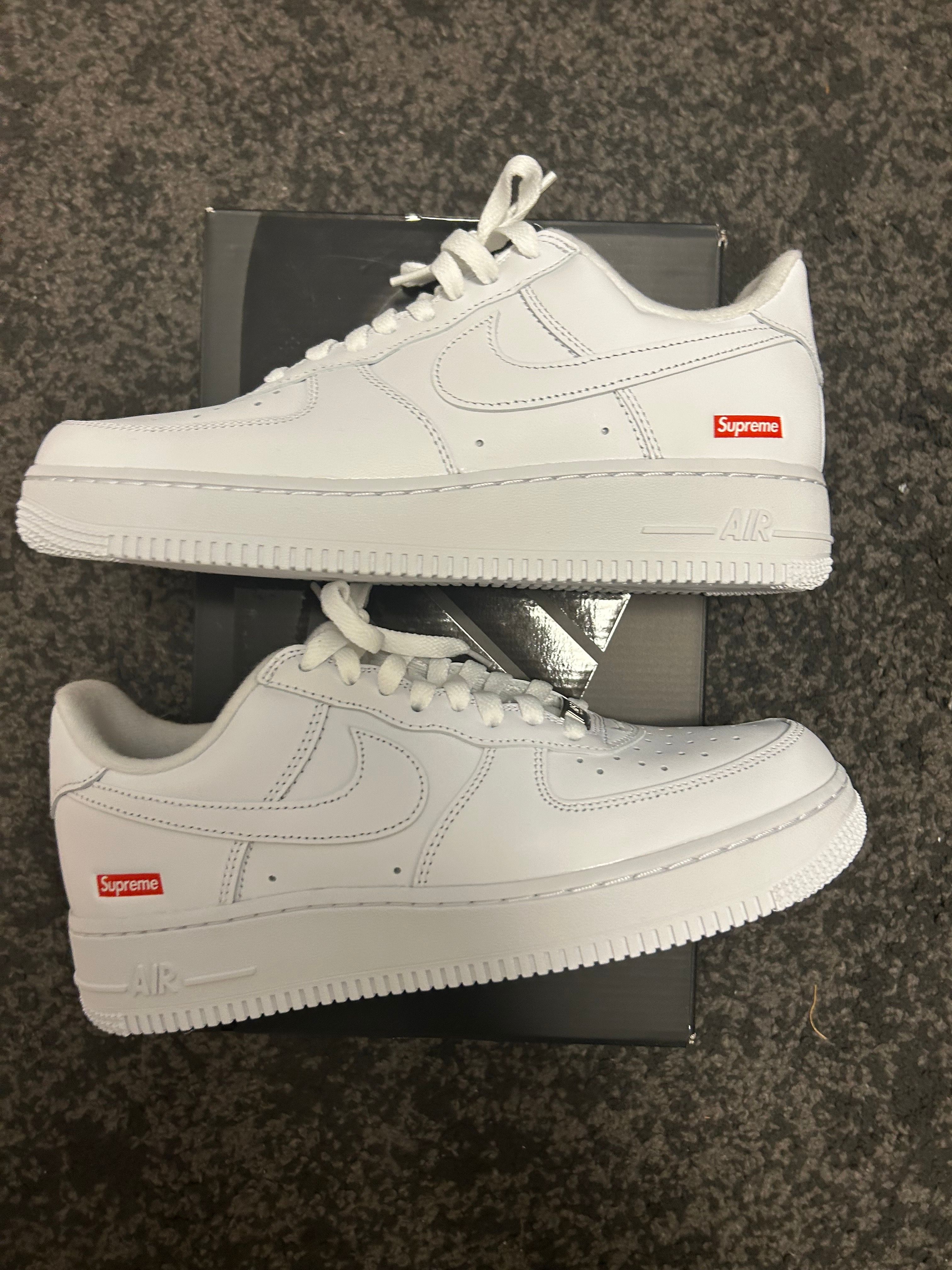 Supreme × Nike Air Force 1 Low "White"