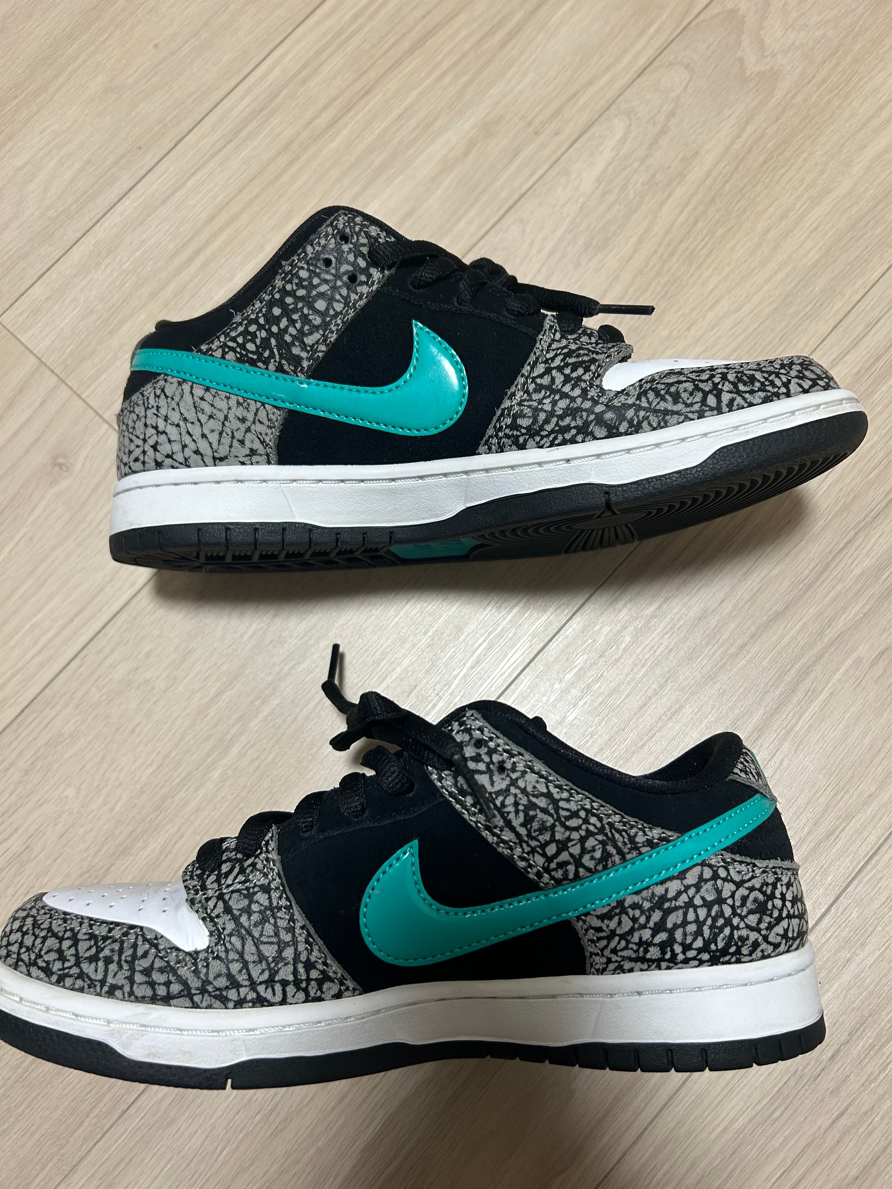 Nike SB Dunk Low "Elephant/Safari"