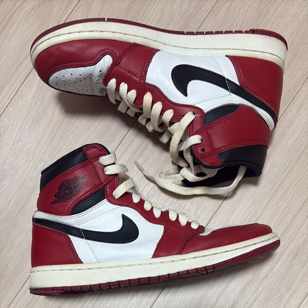 Nike Air Jordan 1 Retro High "Chicago" (2015)