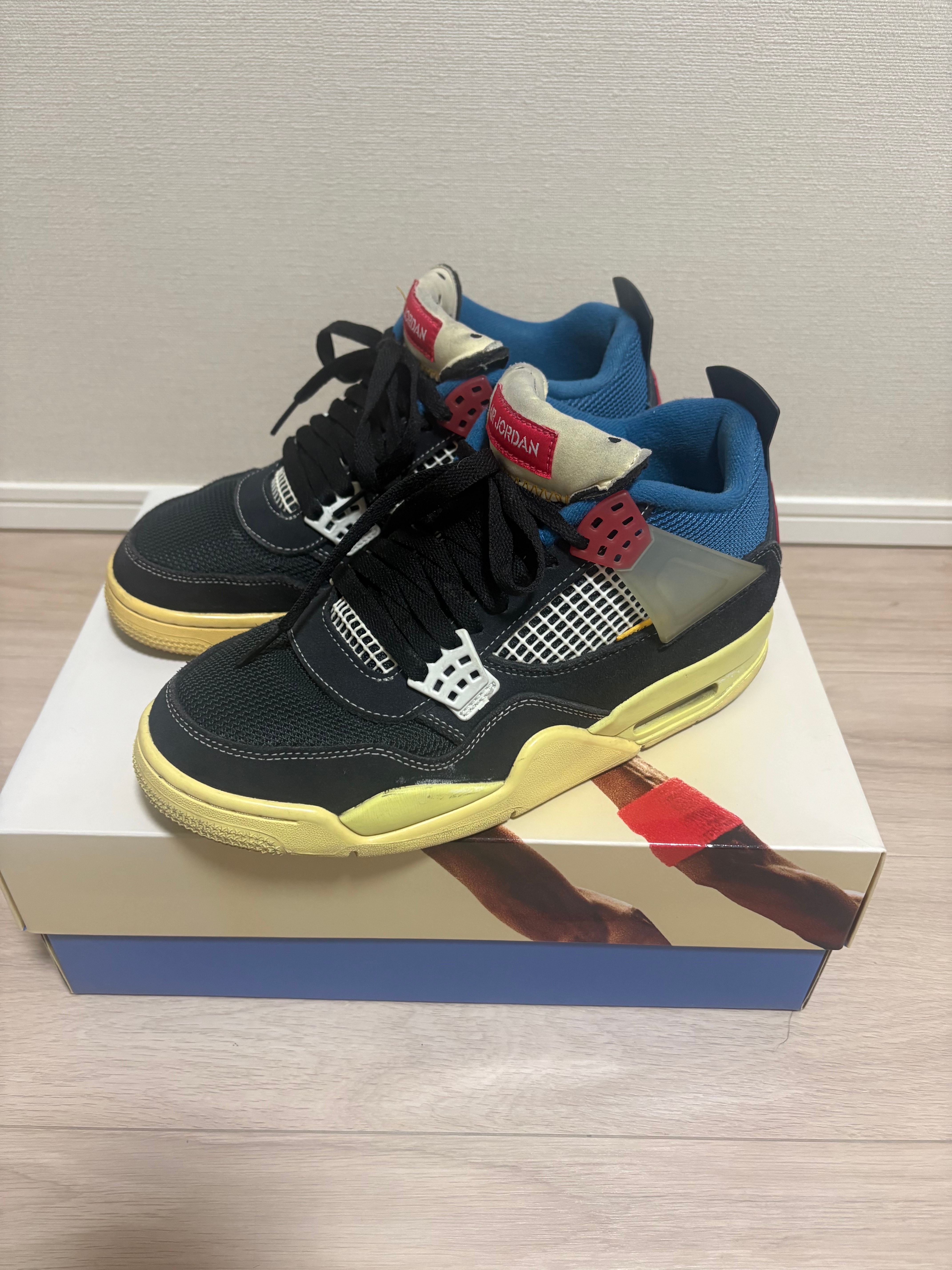 ユニオン × ナイキ エアジョーダン4 "OFF NOIR"