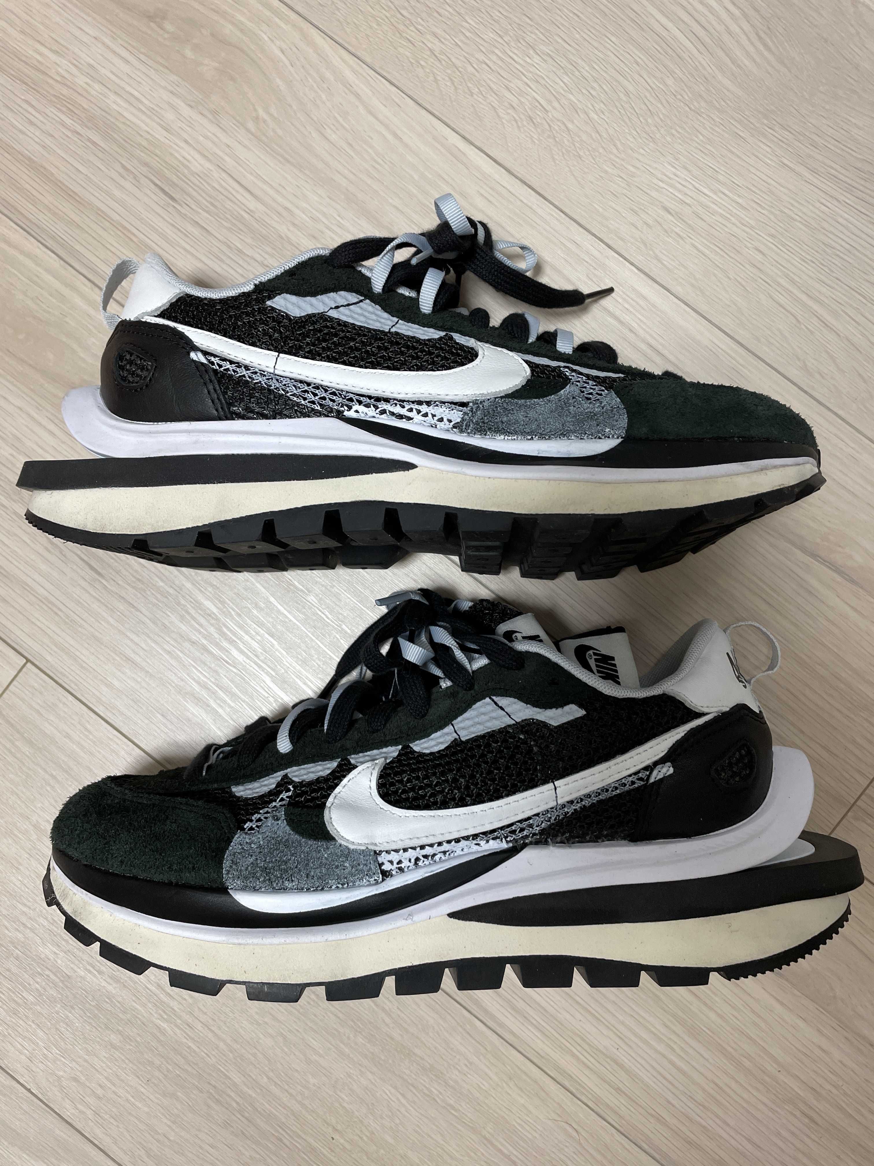 sacai × Nike Vapor Waffle "Black and White"