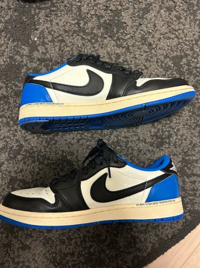Travis Scott × fragment design × Nike Air Jordan 1 Low OG SP "Military Blue"