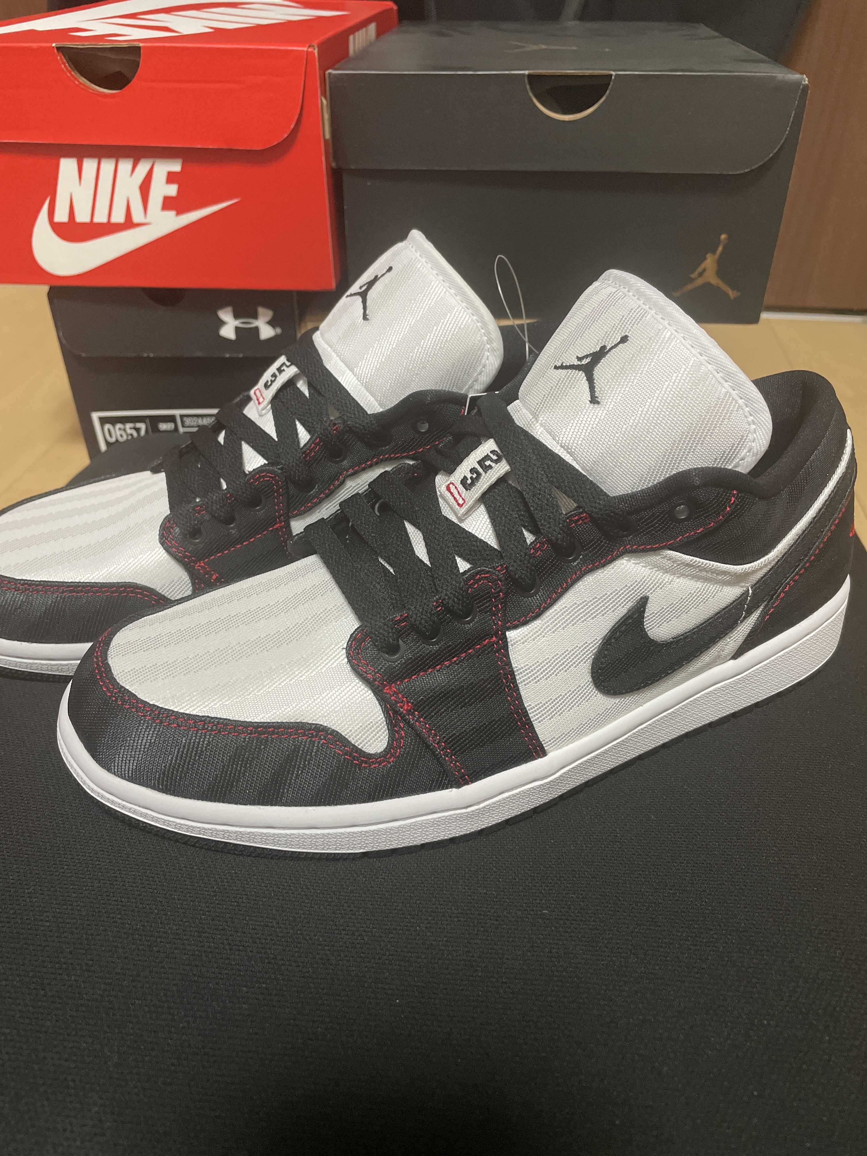 Nike Women's Air Jordan 1 Low SE UTL "Black/White/Gym Red"