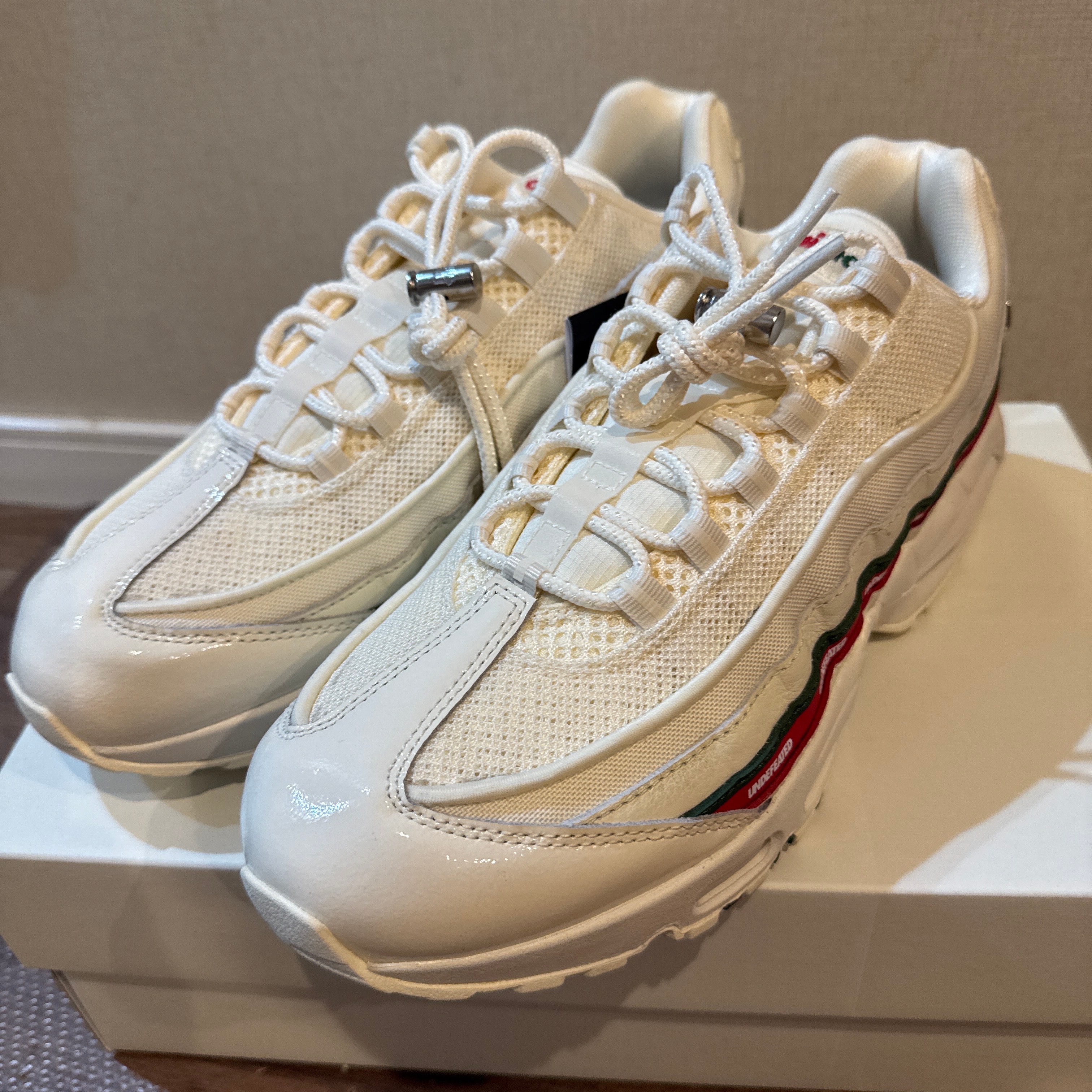 UNDEFEATED × Nike Air Max 95 SP "Sail"
