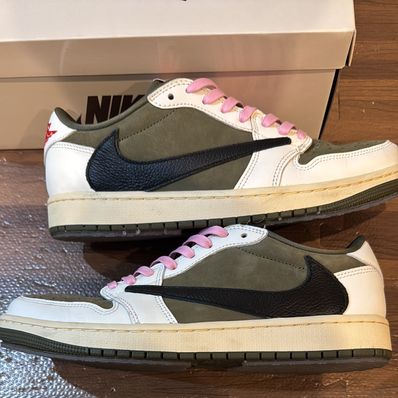 Travis Scott × Nike Air Jordan 1 Low OG SP "Reverse Olive"