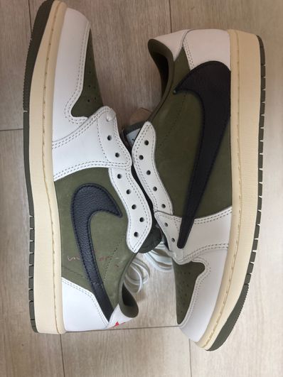 Travis Scott × Nike Air Jordan 1 Low OG SP "Reverse Olive"