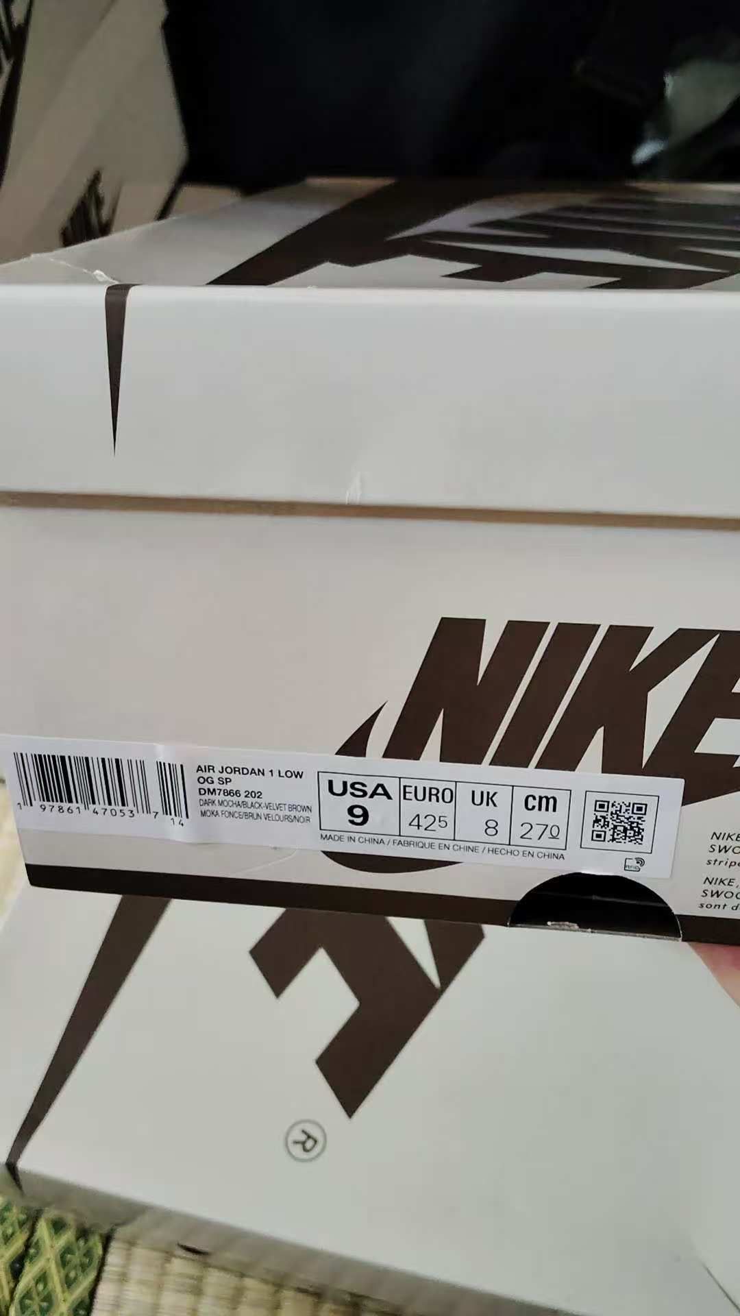 Travis Scott × Nike Air Jordan 1 Low OG SP "Velvet Brown and Dark Mocha"