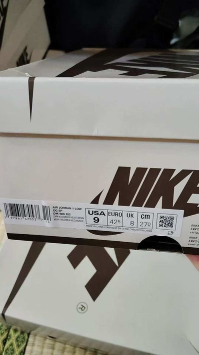 Travis Scott × Nike Air Jordan 1 Low OG SP "Velvet Brown and Dark Mocha"