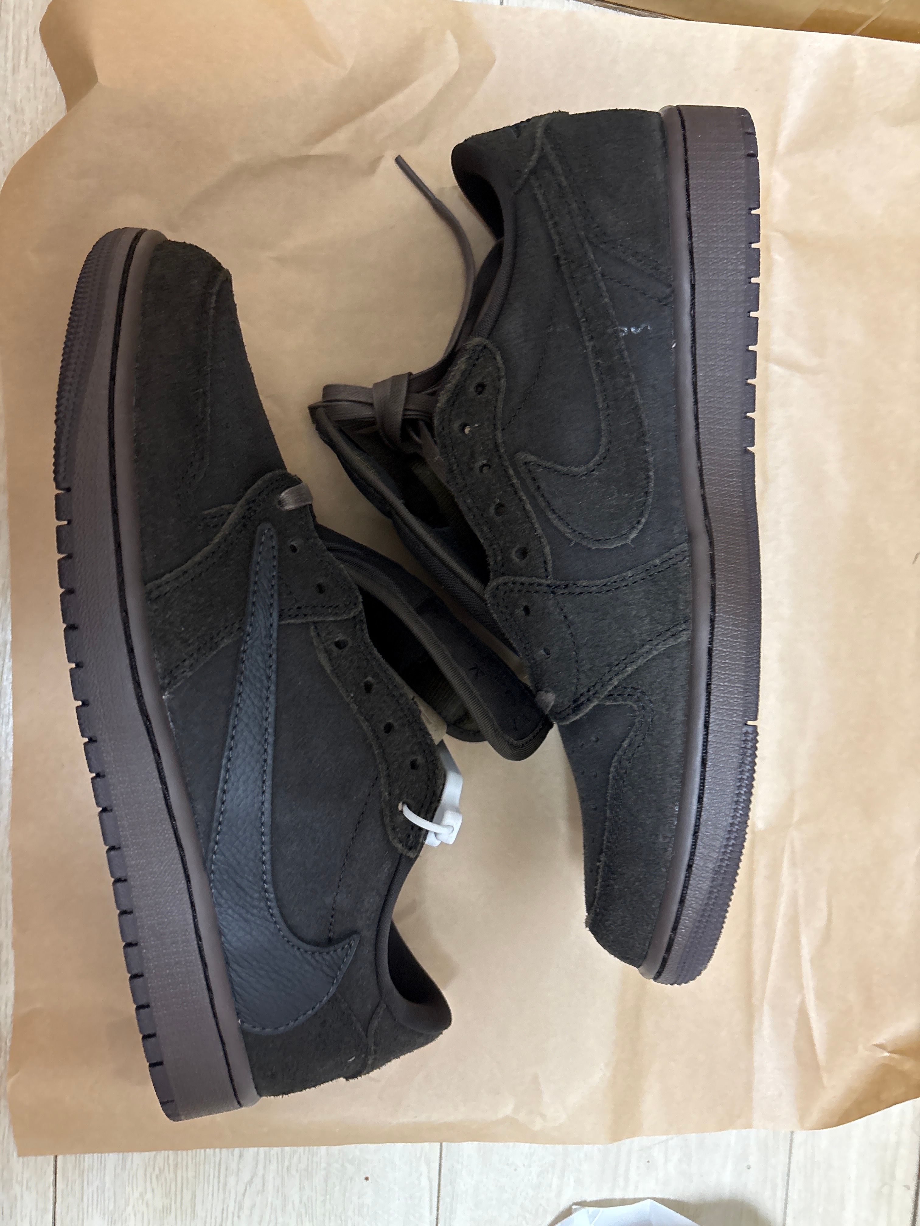 Travis Scott × Nike Air Jordan 1 Low OG SP "Velvet Brown and Dark Mocha"