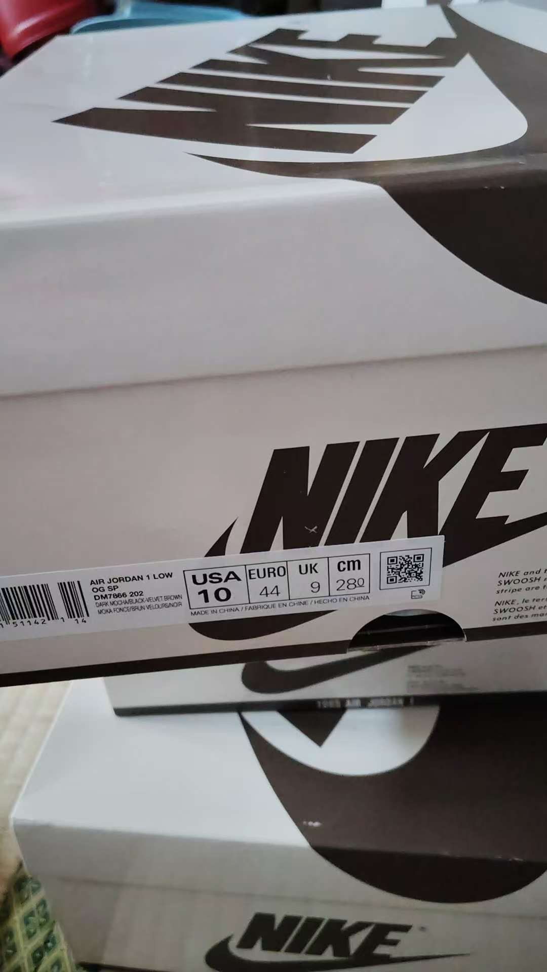 Travis Scott × Nike Air Jordan 1 Low OG SP "Velvet Brown and Dark Mocha"