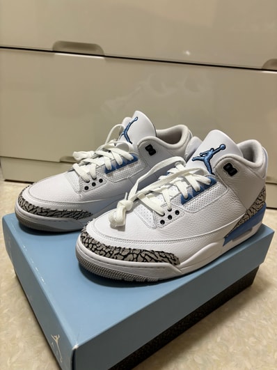 Nike Air Jordan 3 Retro "UNC" (2020)