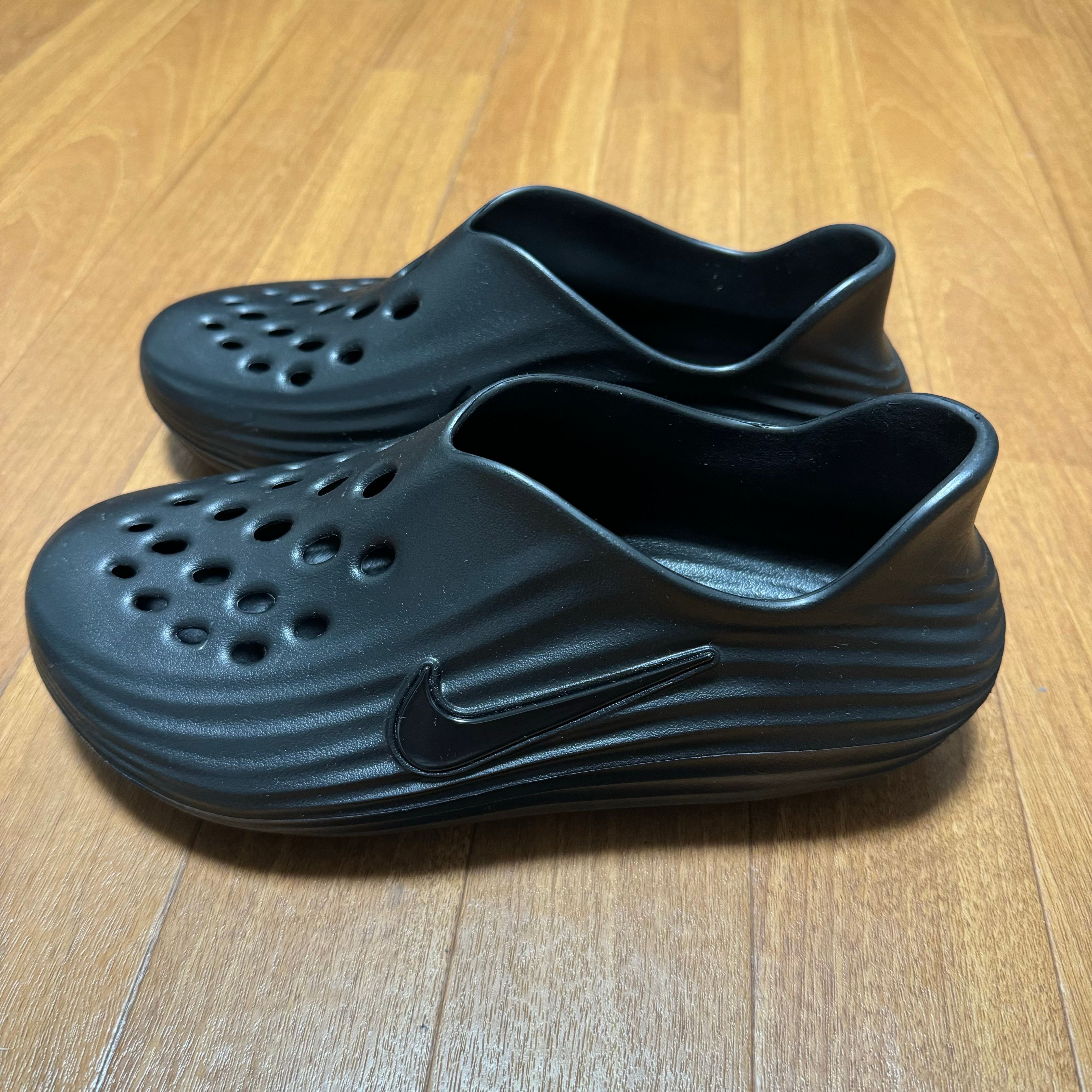 ナイキ リアクトX リジュビネイト "トリプルブラック"