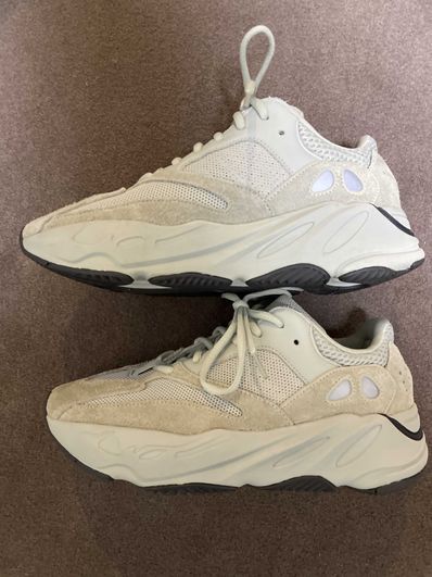 adidas YEEZY Boost 700 "Salt"