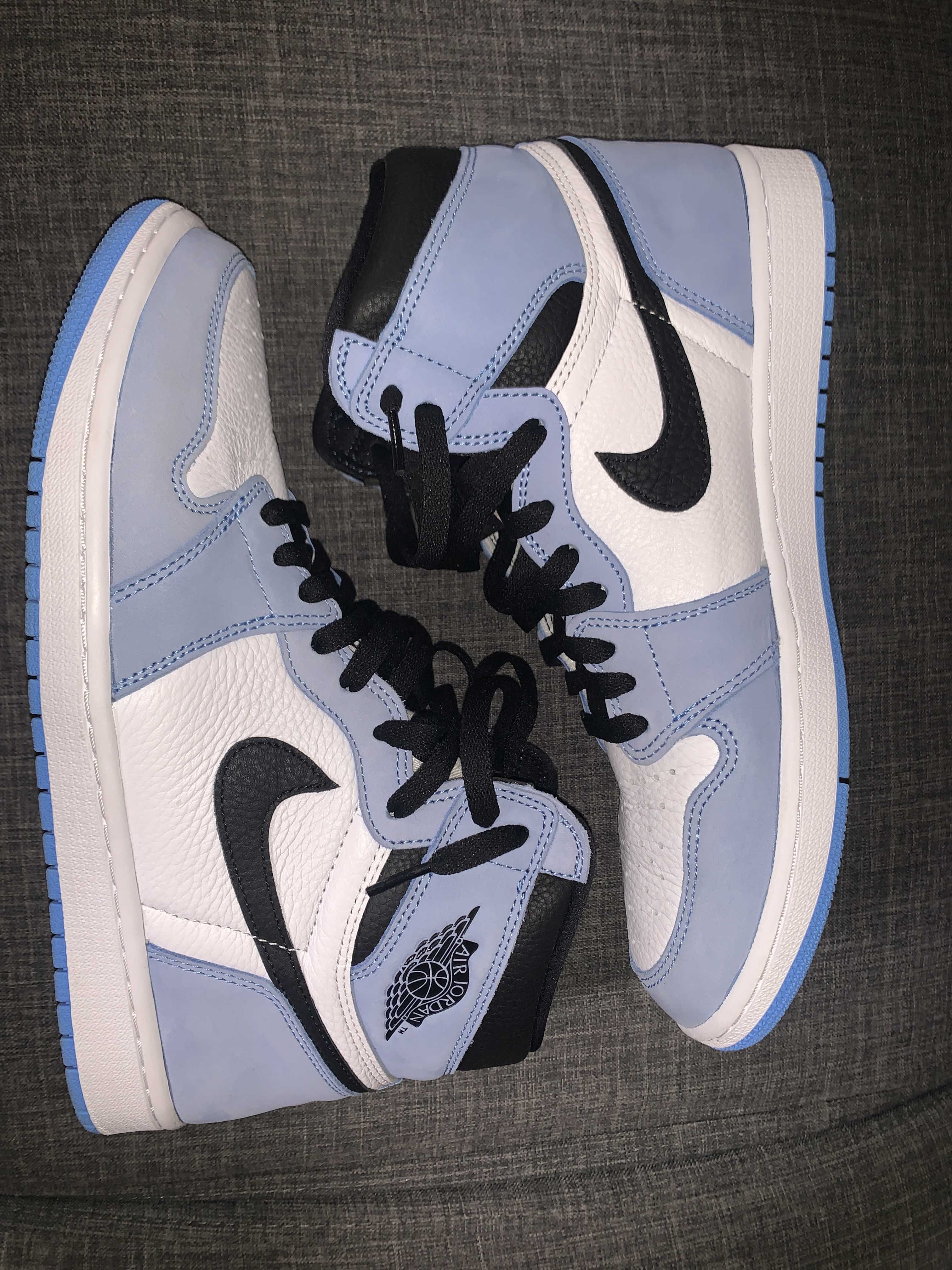 Nike Air Jordan 1 High OG "University Blue"