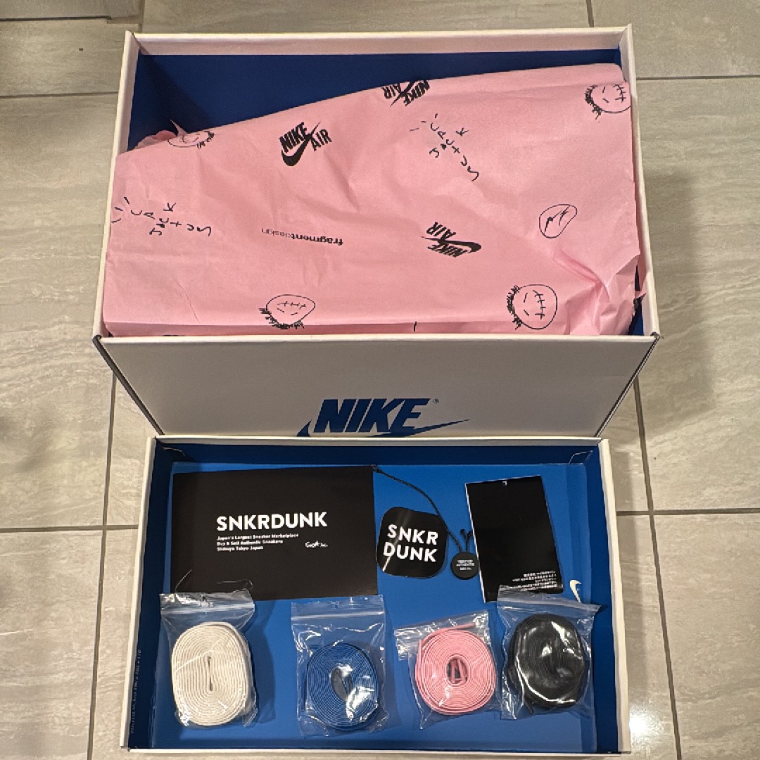 Travis Scott × fragment design × Nike Air Jordan 1 Low OG SP "Military Blue"