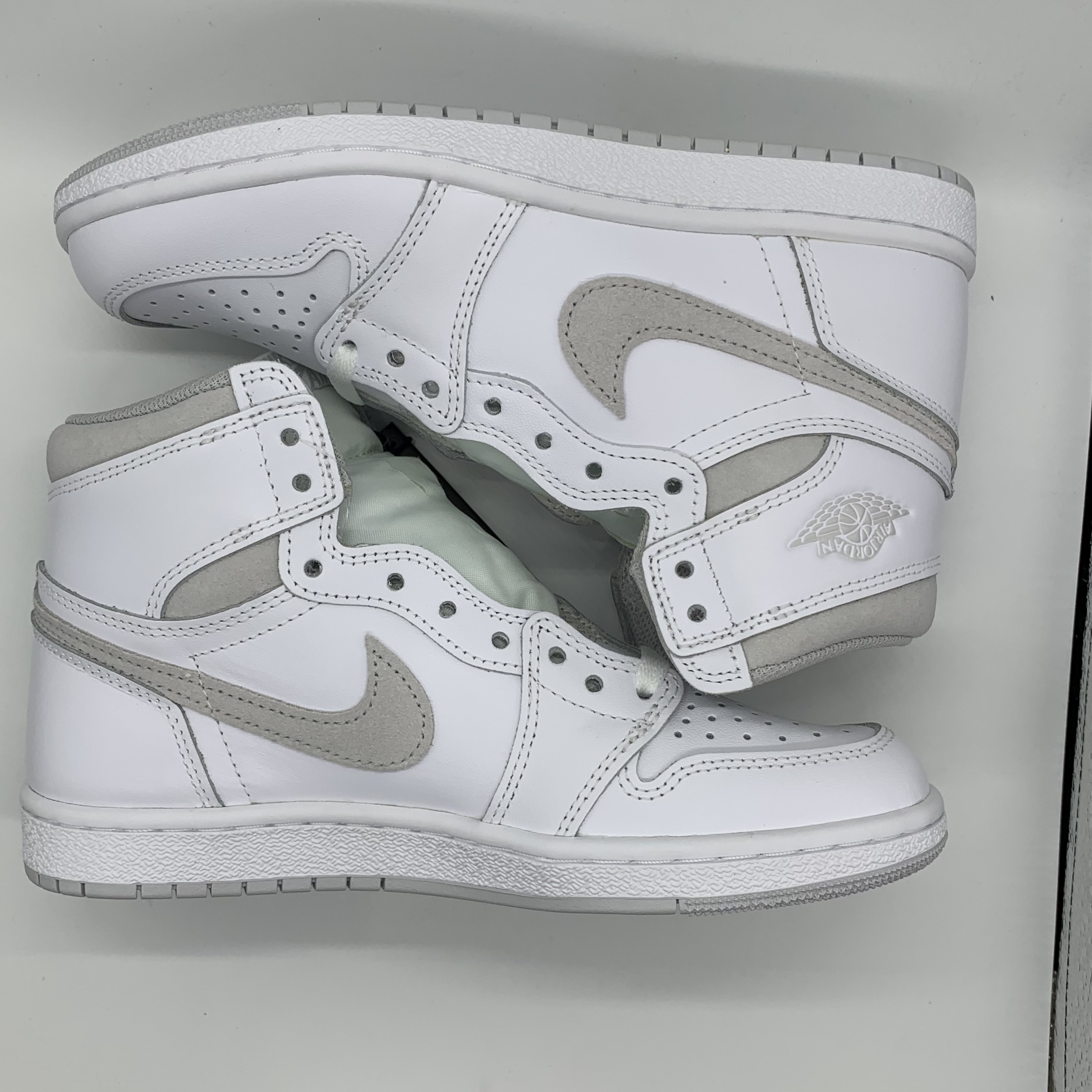 Nike Air Jordan 1 High 85 "Neutral Grey"