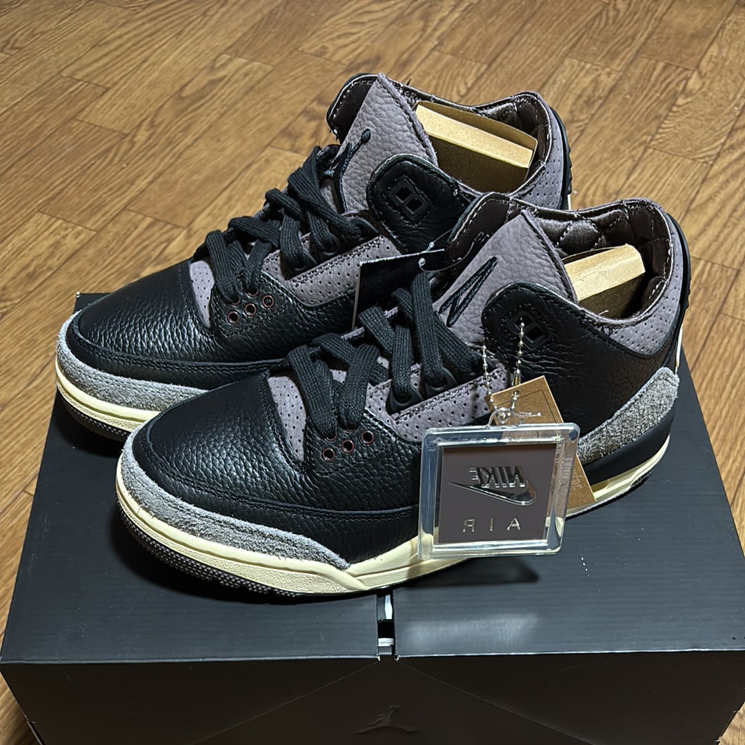 A Ma Maniere × Nike Women's Air Jordan 3 Retro OG SP "Black and Flat Pewter/WYWS"