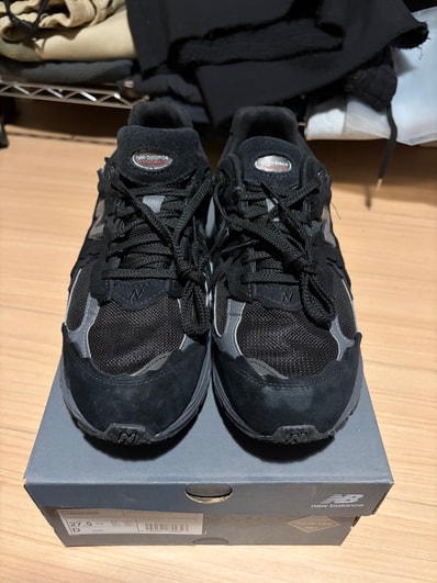New Balance 2002R GORE-TEX "Black/Magnet"