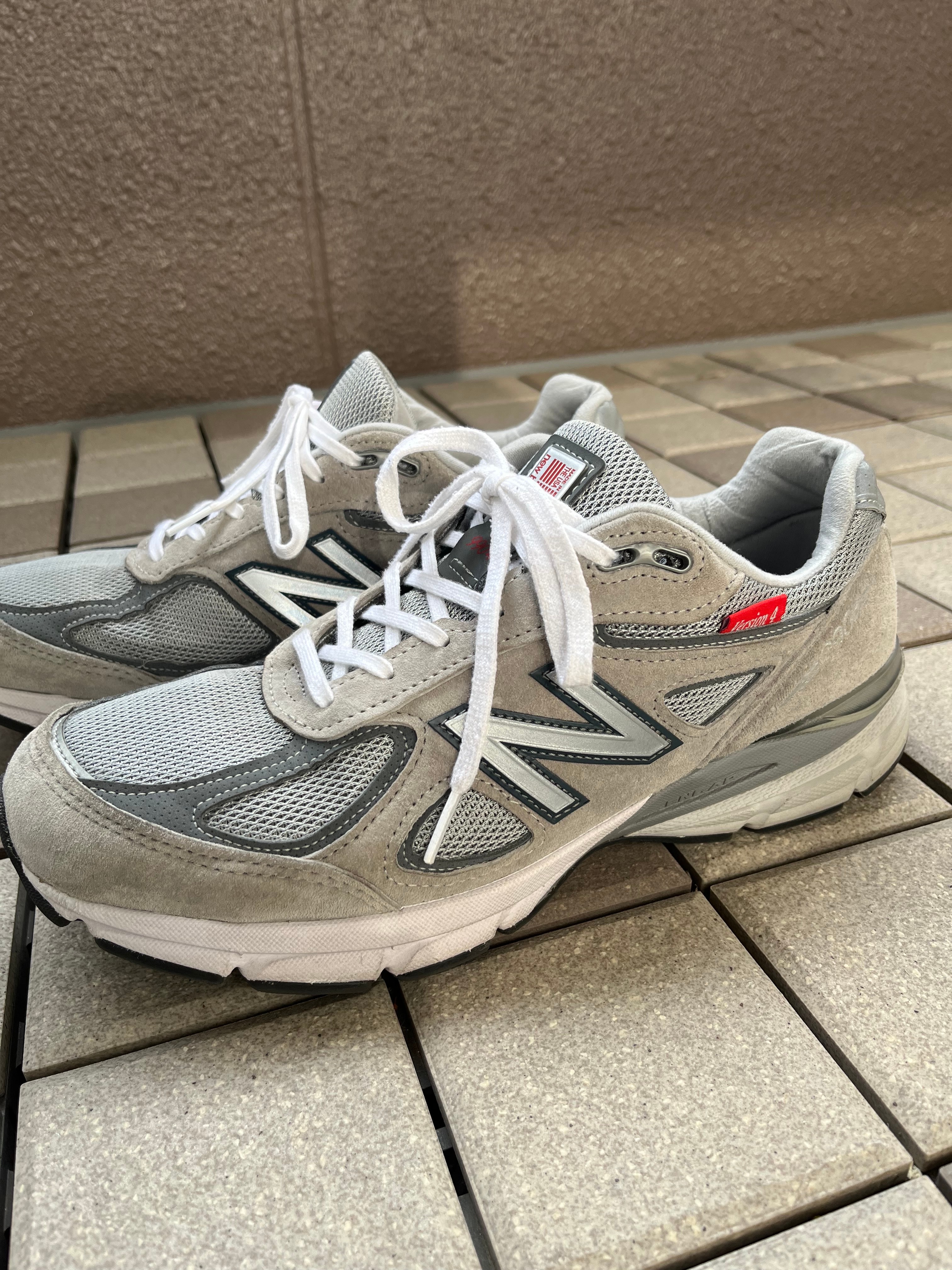 New Balance 990V4 "Gray"