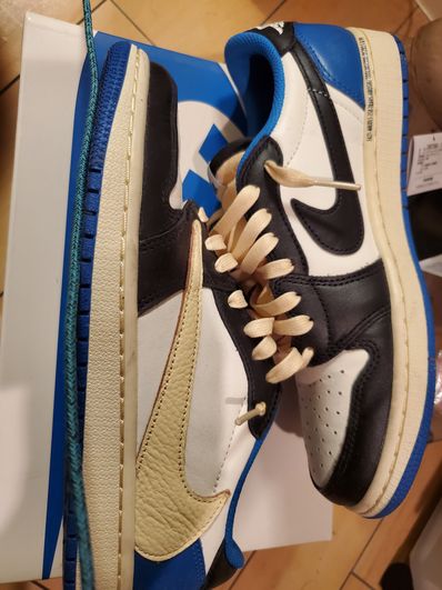 Travis Scott × fragment design × Nike Air Jordan 1 Low OG SP "Military Blue"