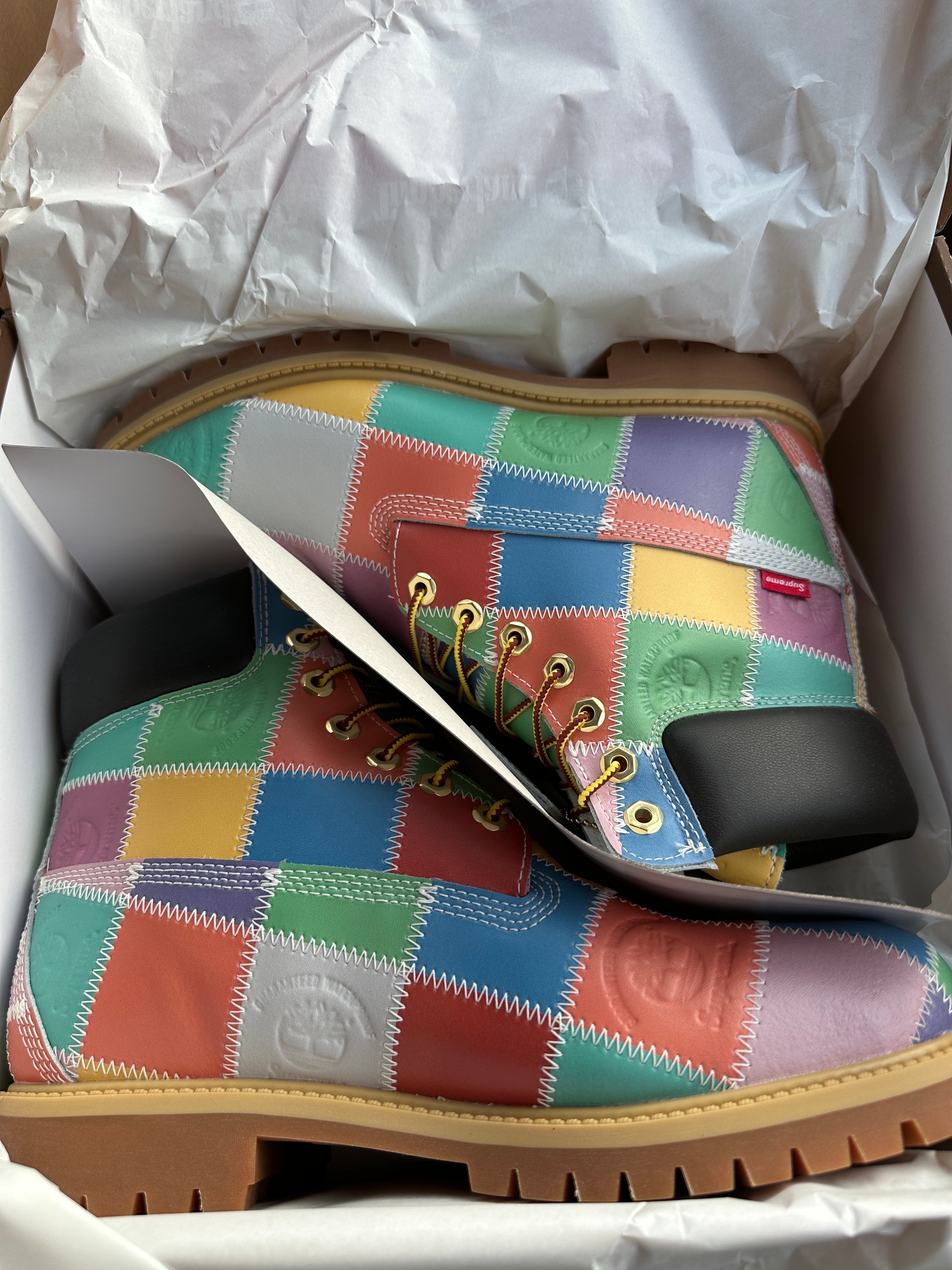 シュプリーム × ティンバーランド パッチワーク 6インチ プレミアムブーツ "マルチカラー"