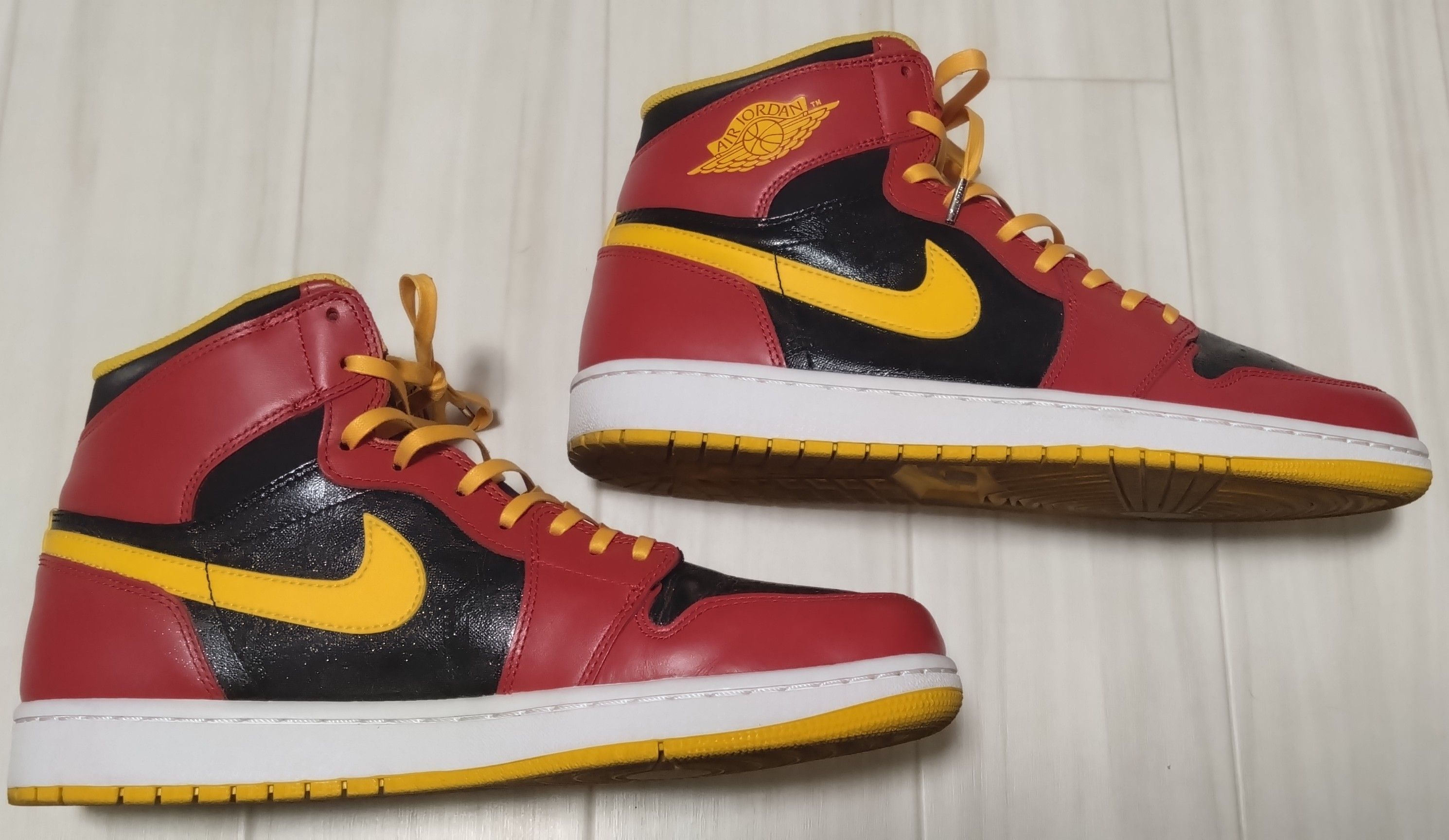 NIKE AJ1 ヒューマンハイライト　レア品 NIKE AIR JORDAN 1 RETRO HUMAN HIGHLIGHTの新品/中古フリマ