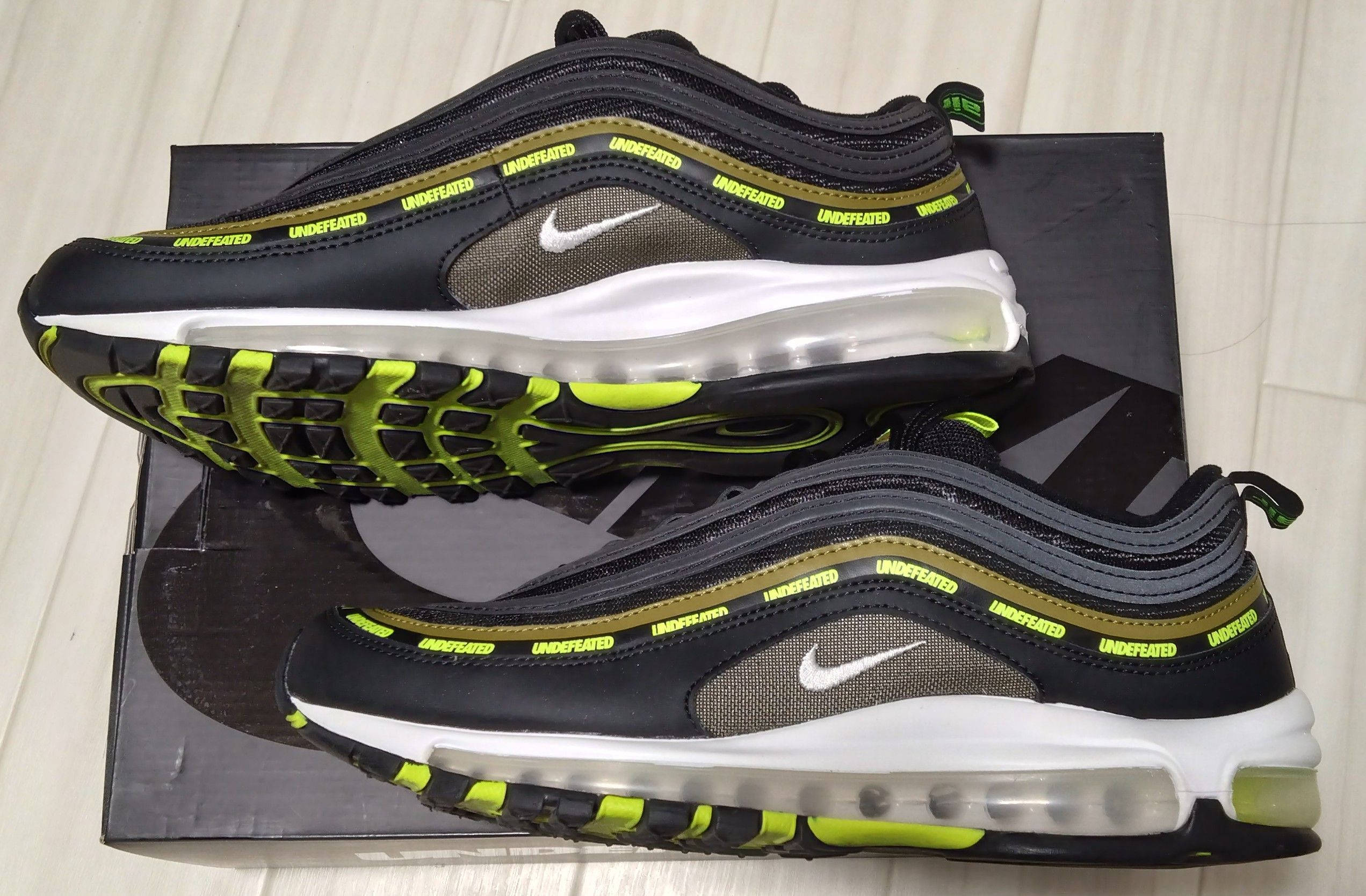 UNDEFEATED × Nike Air Max 97 "Black"