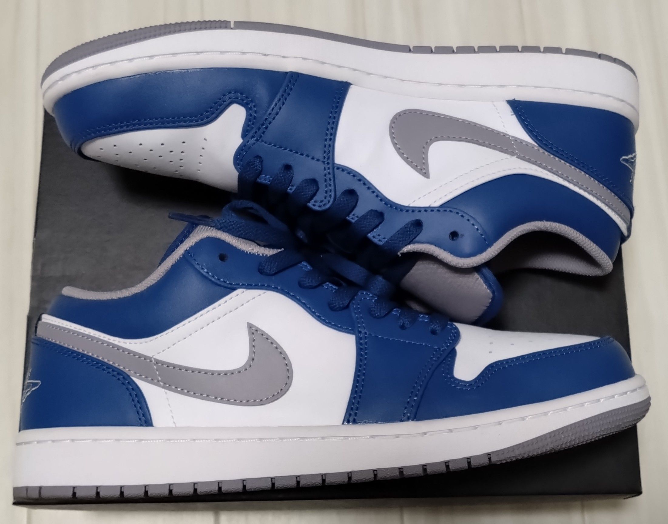 Nike Air Jordan 1 Low "True Blue"