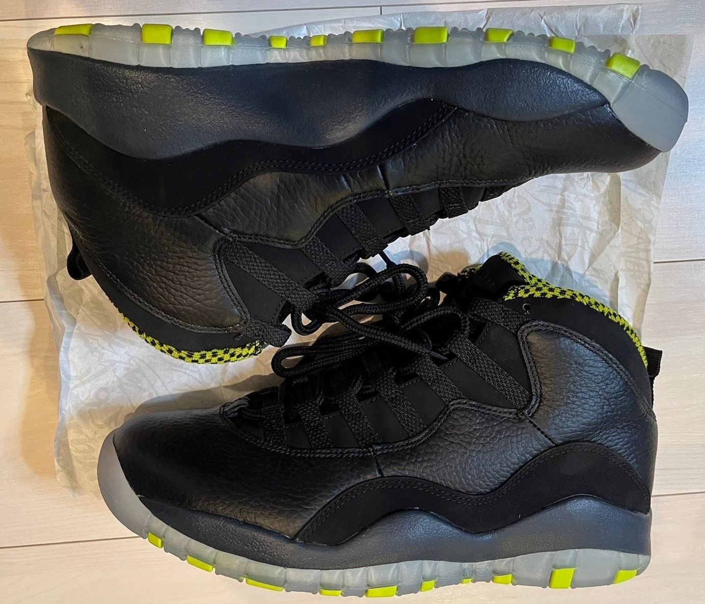 Nike Air Jordan 10 Retro "Venom Green"