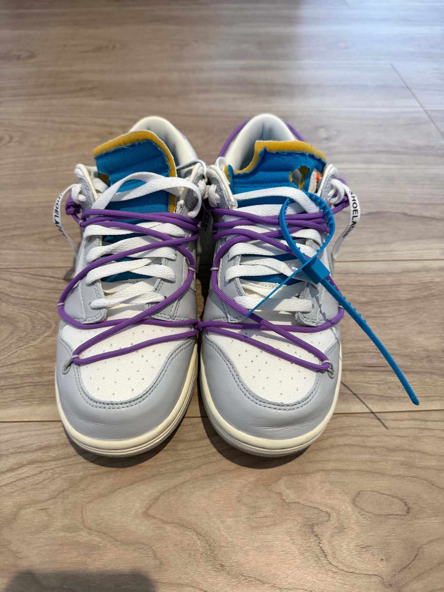 Off-White × Nike Dunk Low "Sail/Neutral Gray"