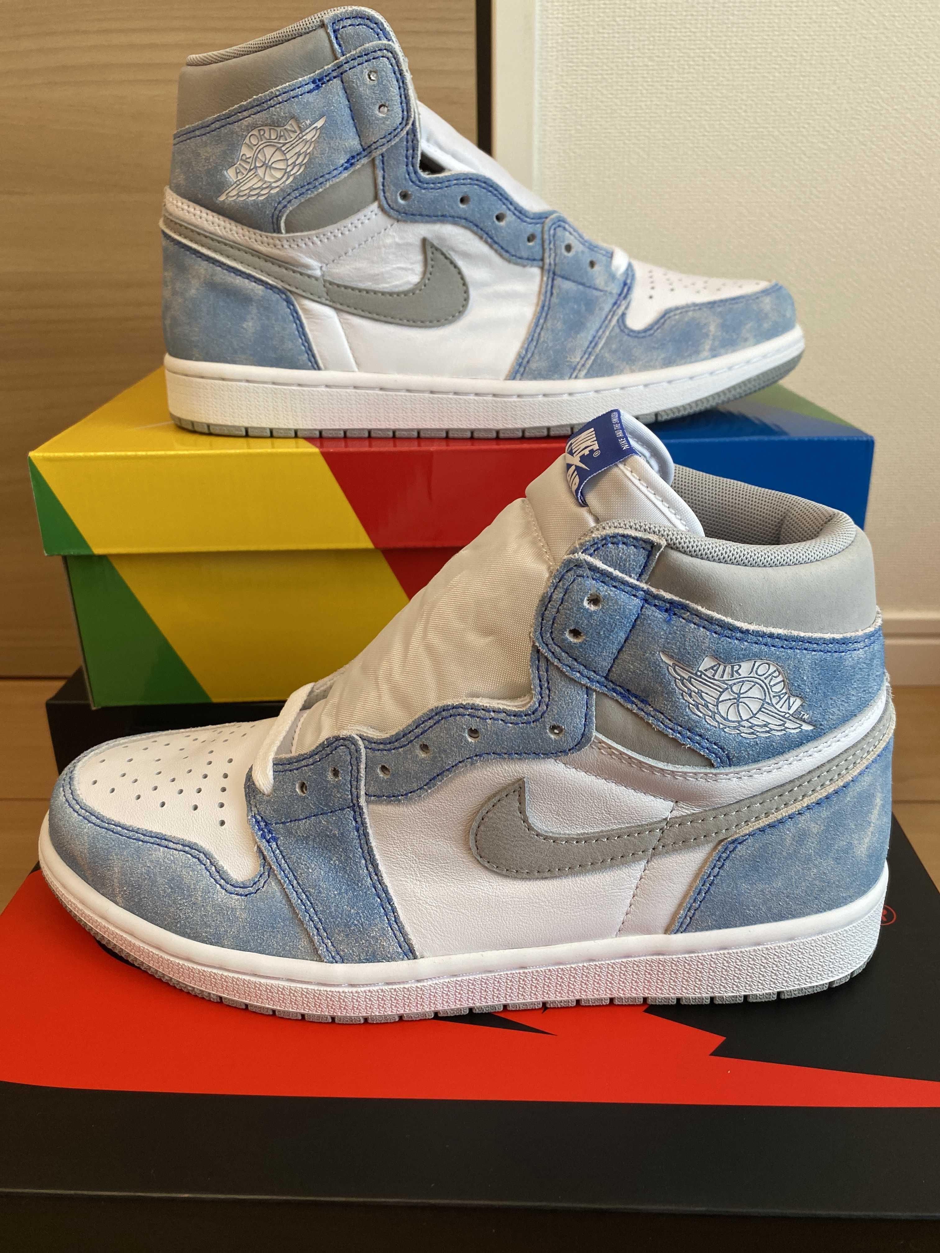 Nike Air Jordan 1 High OG "Hyper Royal"