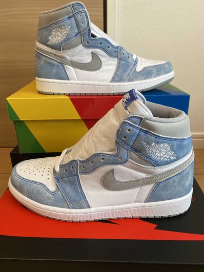Nike Air Jordan 1 High OG "Hyper Royal"