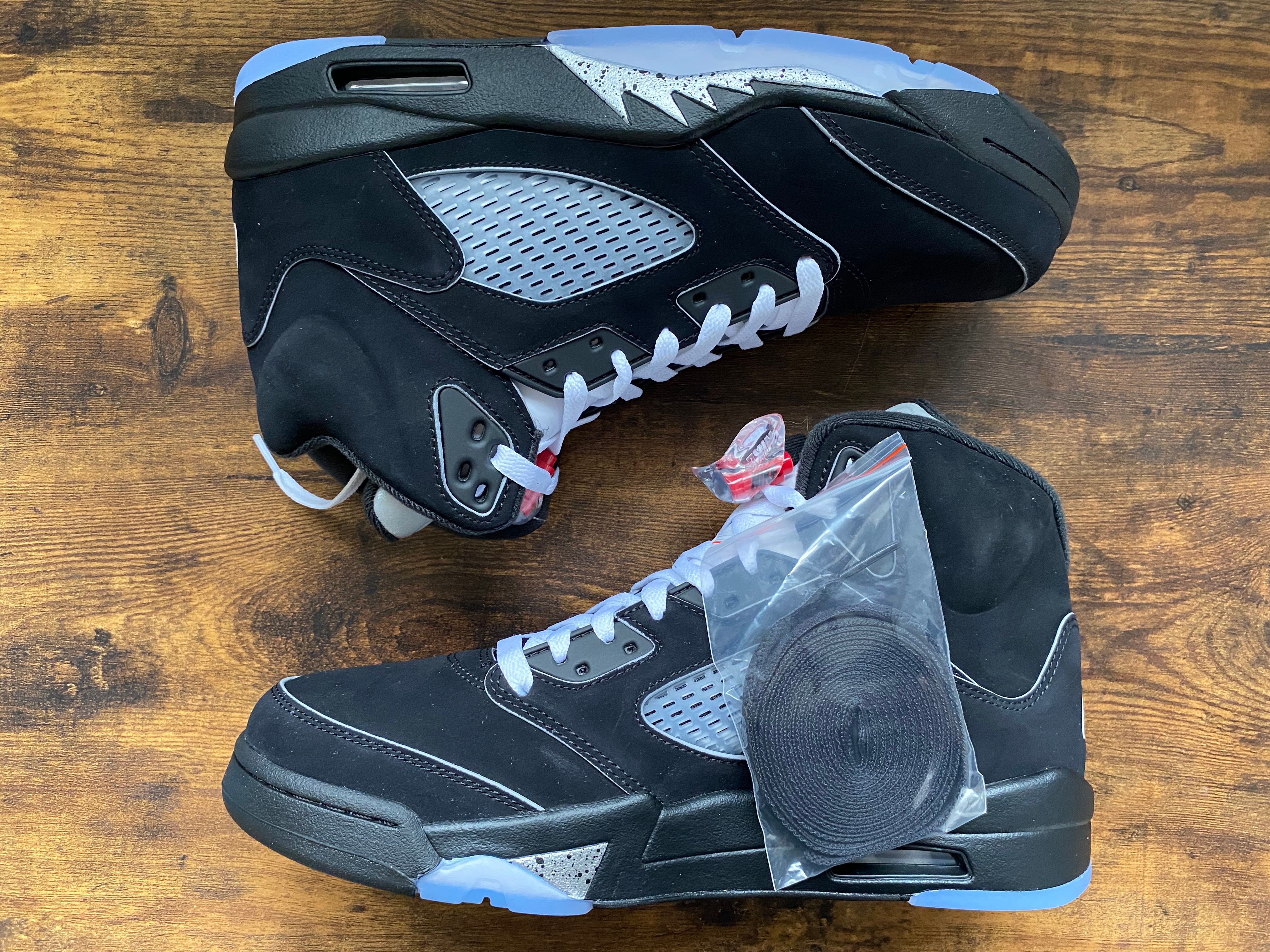 Nike Air Jordan 5 Retro OG "Black Metallic Reimagined"