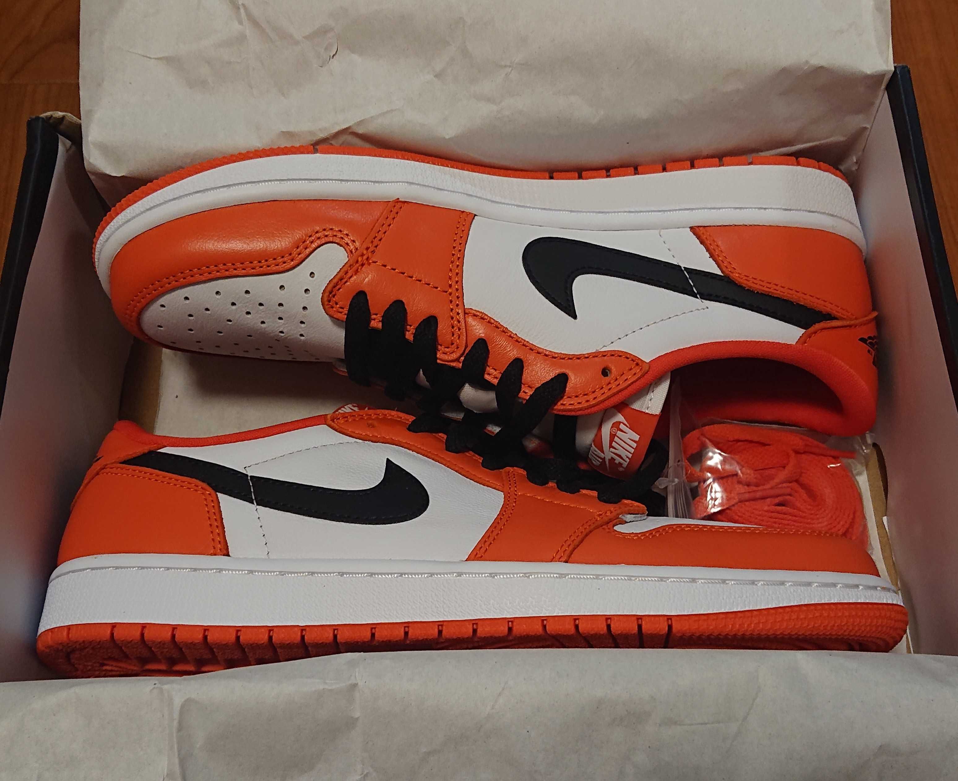 Nike Air Jordan 1 Low OG "Starfish" 