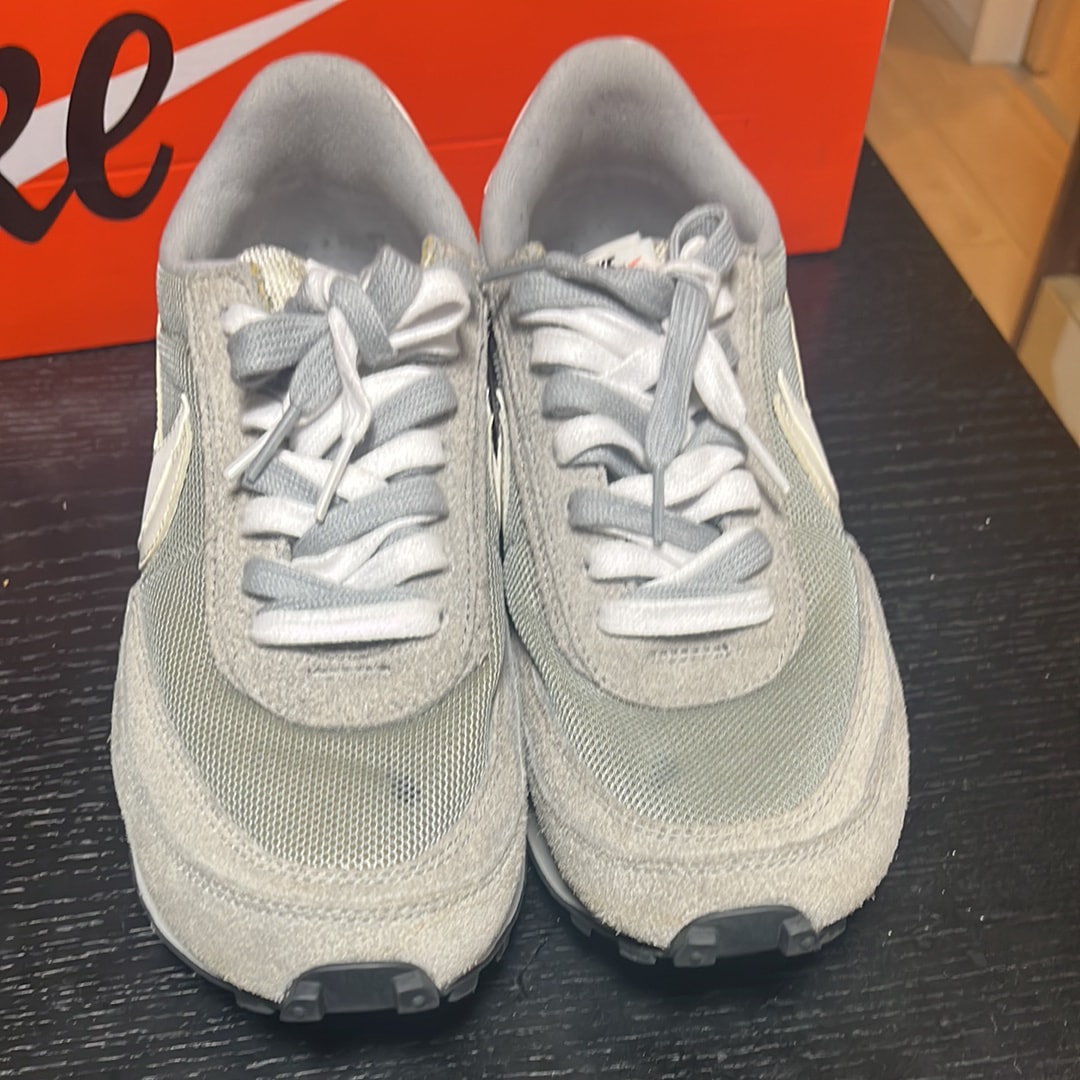 fragment design × sacai × Nike LD Waffle "Light Smoke Grey"