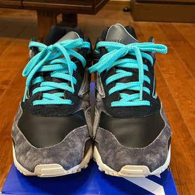 Footpatrol × Mizuno Contender "Dark Grey/Black/Green"