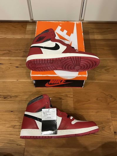 Nike Air Jordan 1 High OG "Lost & Found/Chicago"