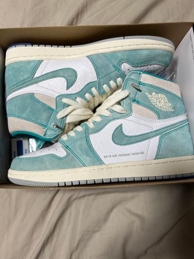 Nike Air Jordan 1 Retro High OG "Turbo Green"