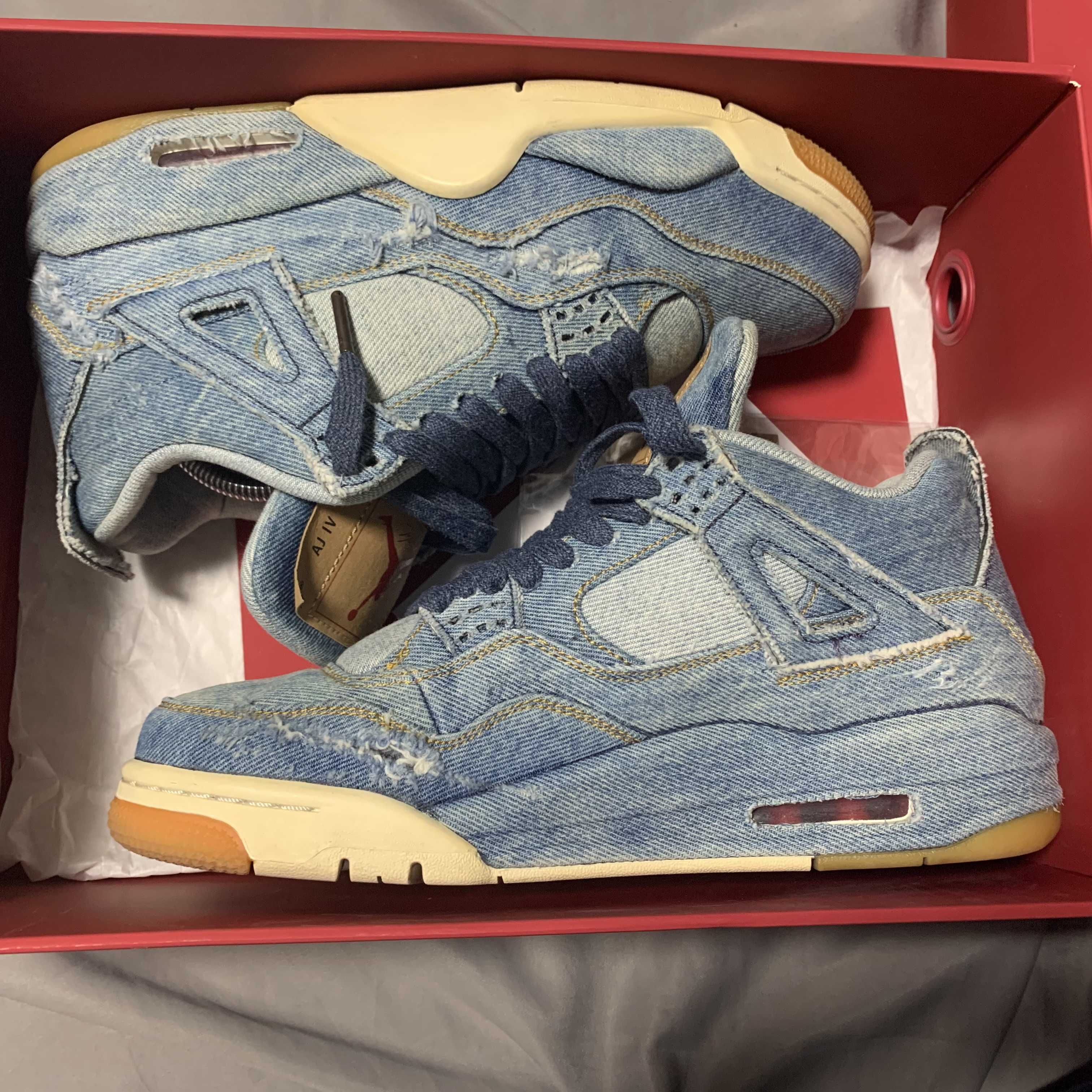 Nike × Levi's Air Jordan 4 "Denim"(タグ:LEVIS®)