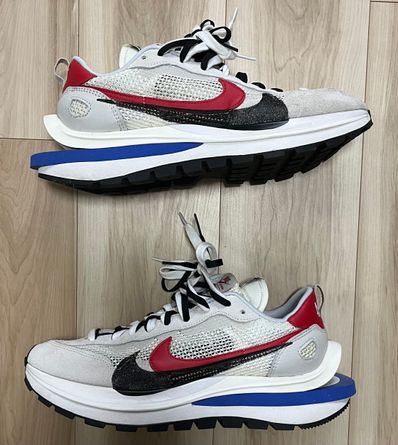 sacai × Nike Vapor Waffle "Royal Fuchsia"