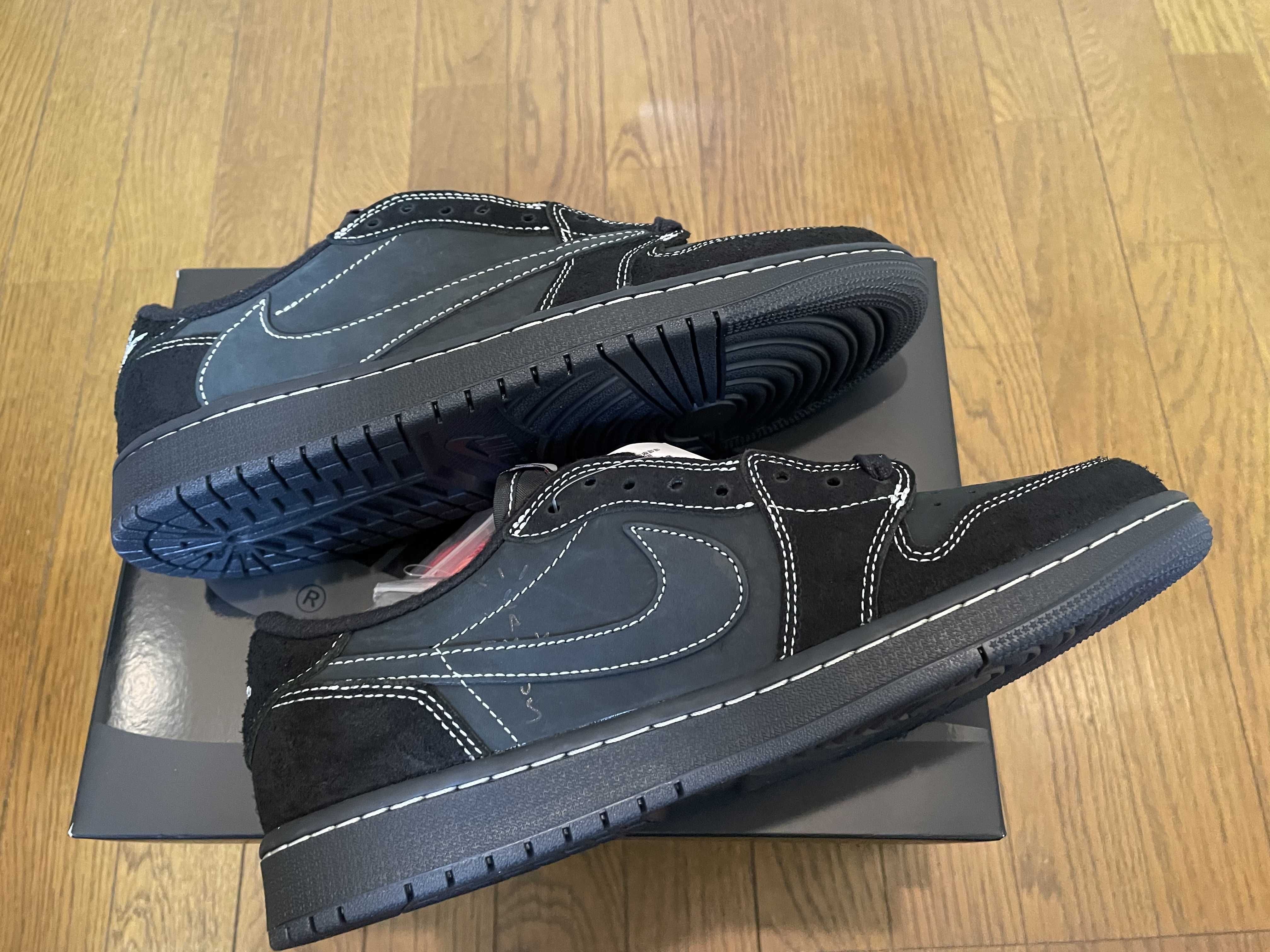 Travis Scott × Nike Air Jordan 1 Low OG SP "Black Phantom"